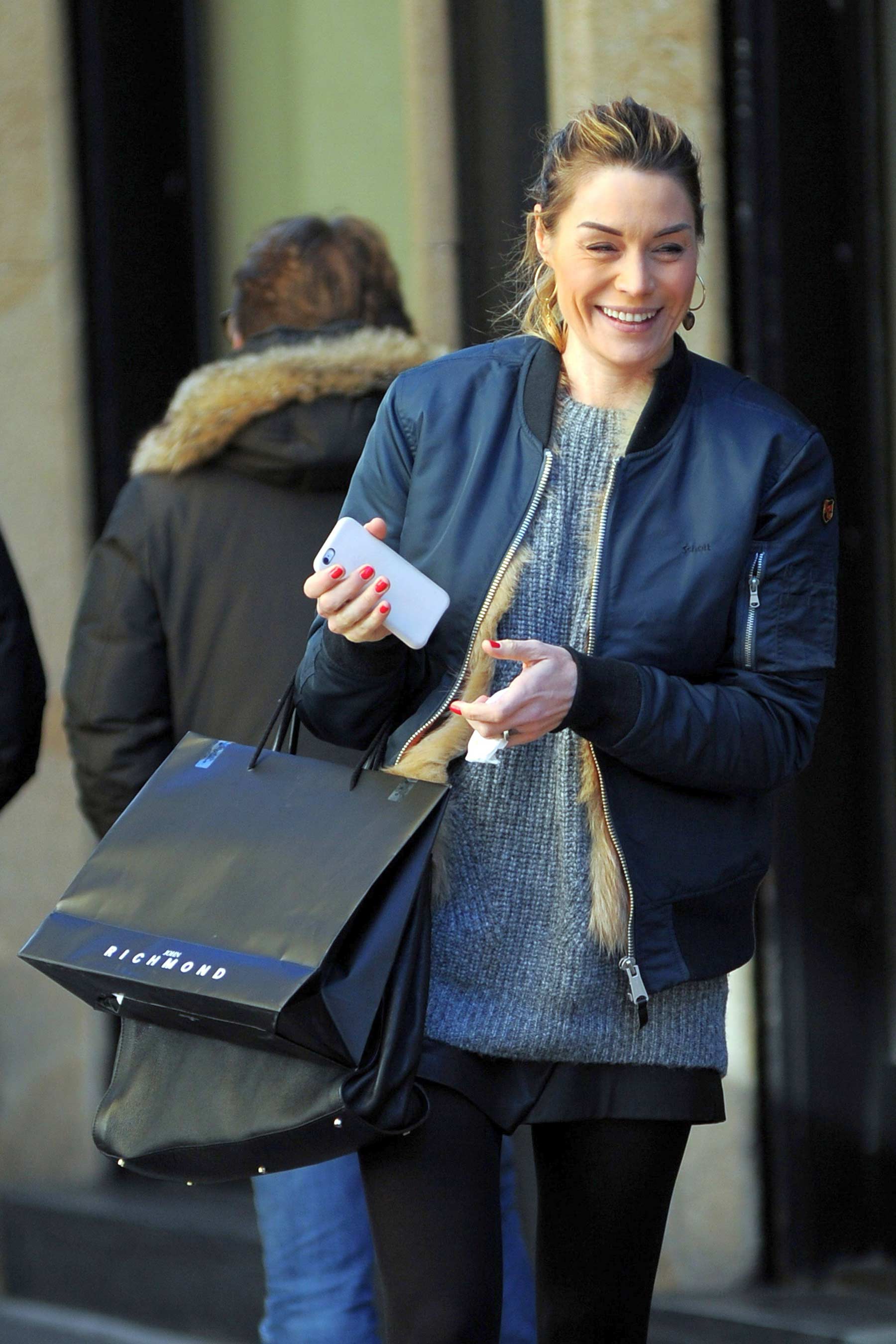 Elenoire Casalegno shopping in Milan