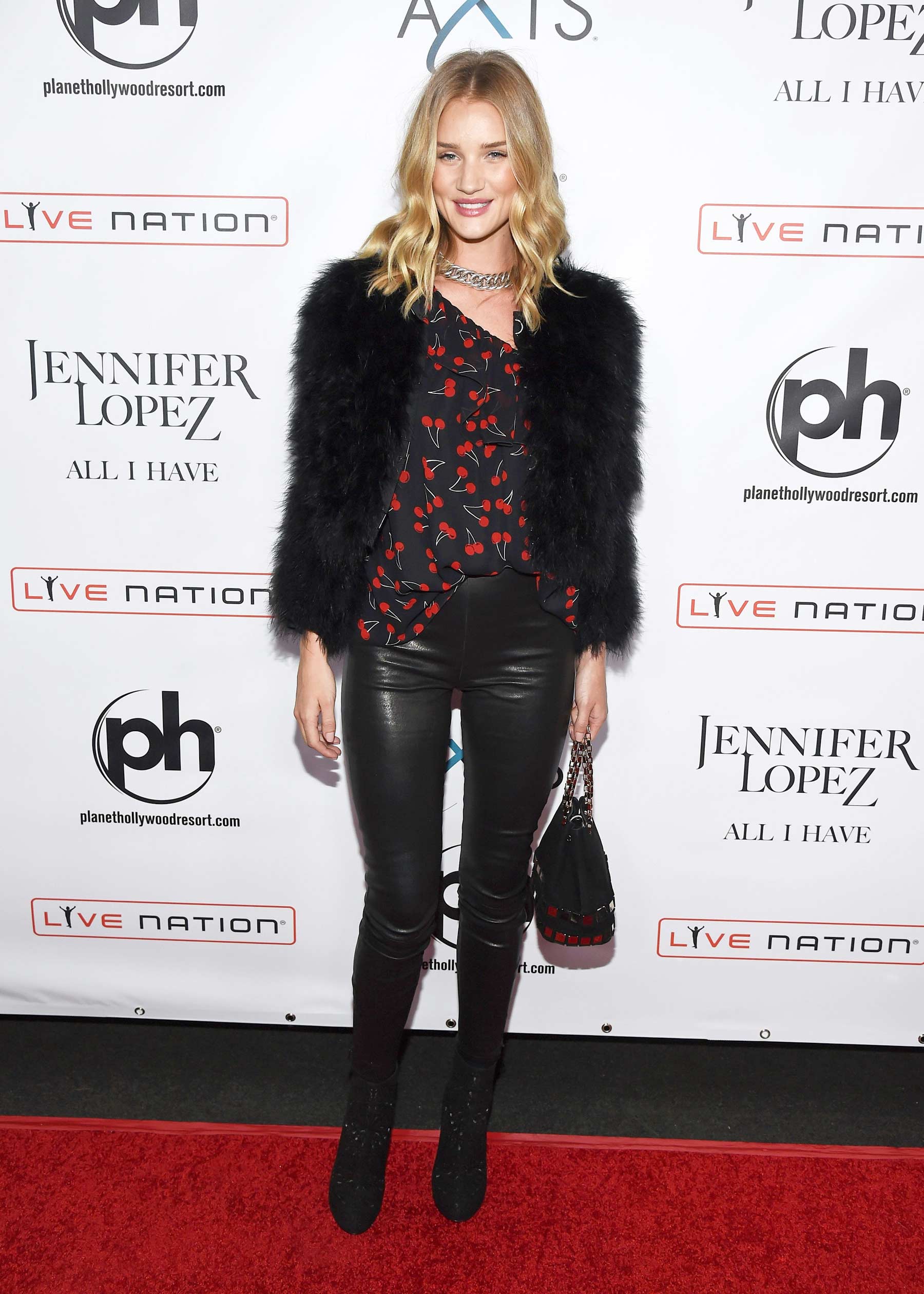 Rosie Huntington-Whiteley opening night of Jennifer Lopez’s residency