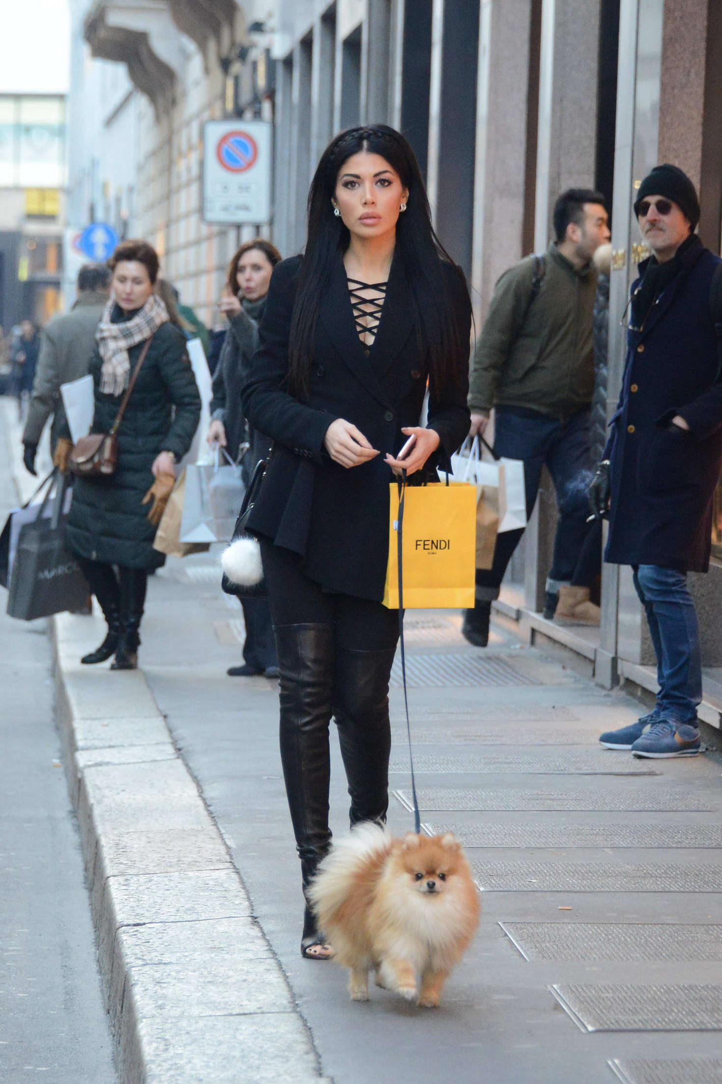Alessandra Sorcinelli walking her dog