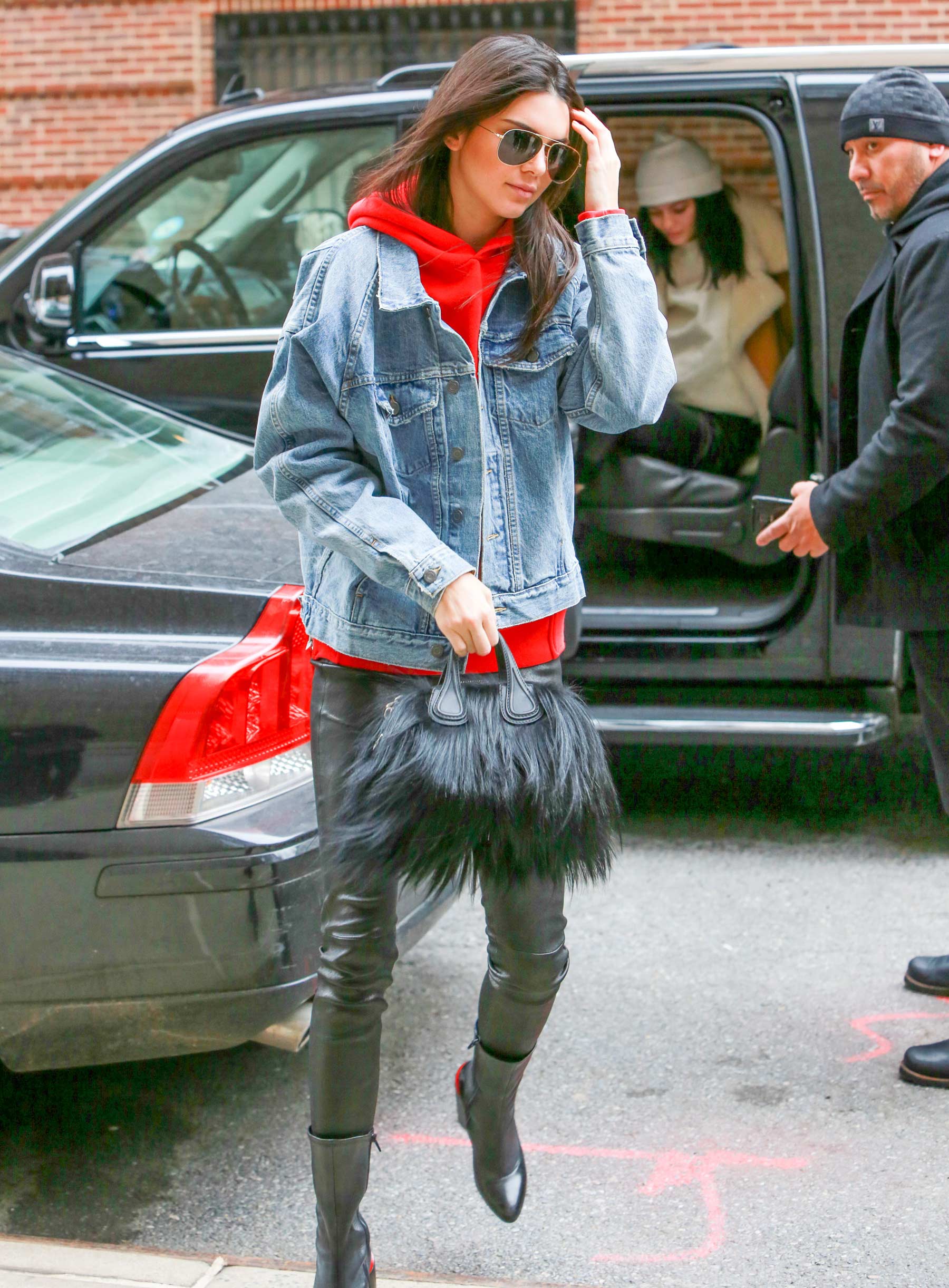 Kendall Jenner out for Lunch at Cipriani