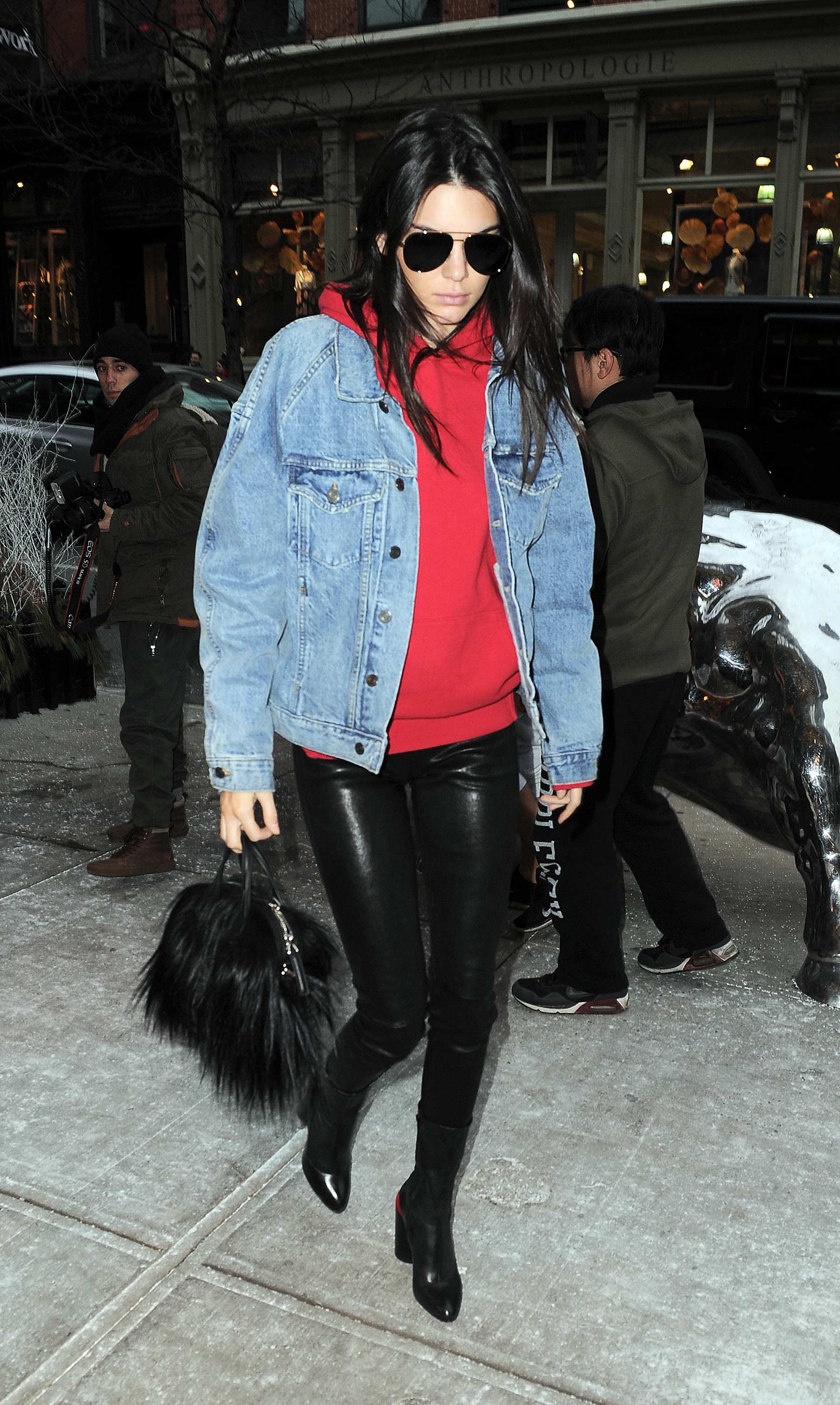 Kendall Jenner out for Lunch at Cipriani