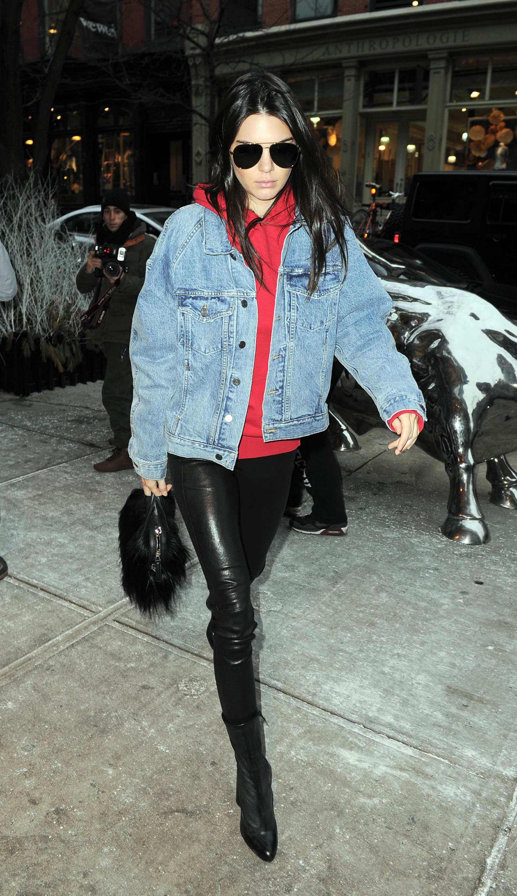 Kendall Jenner out for Lunch at Cipriani