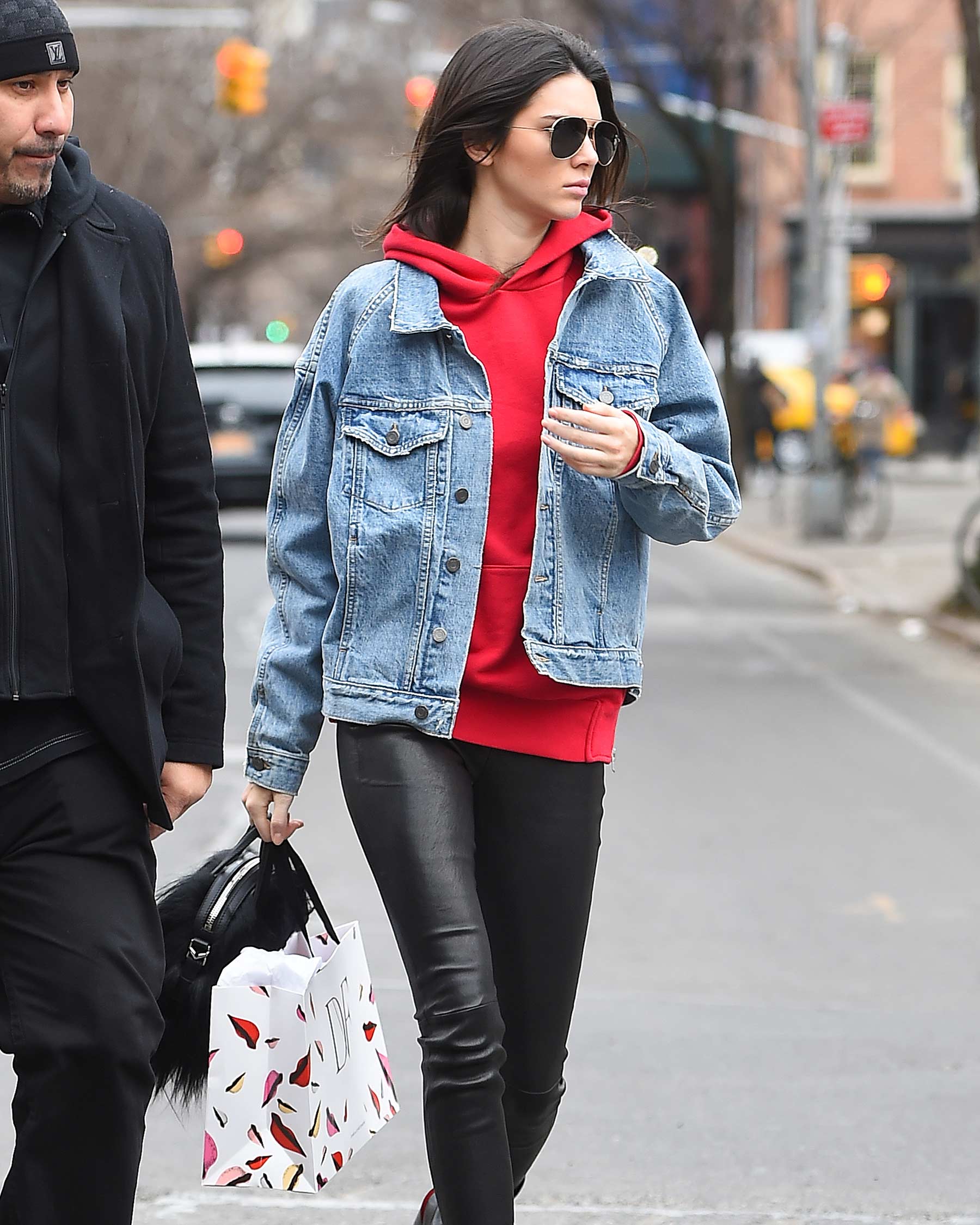 Kendall Jenner out for Lunch at Cipriani