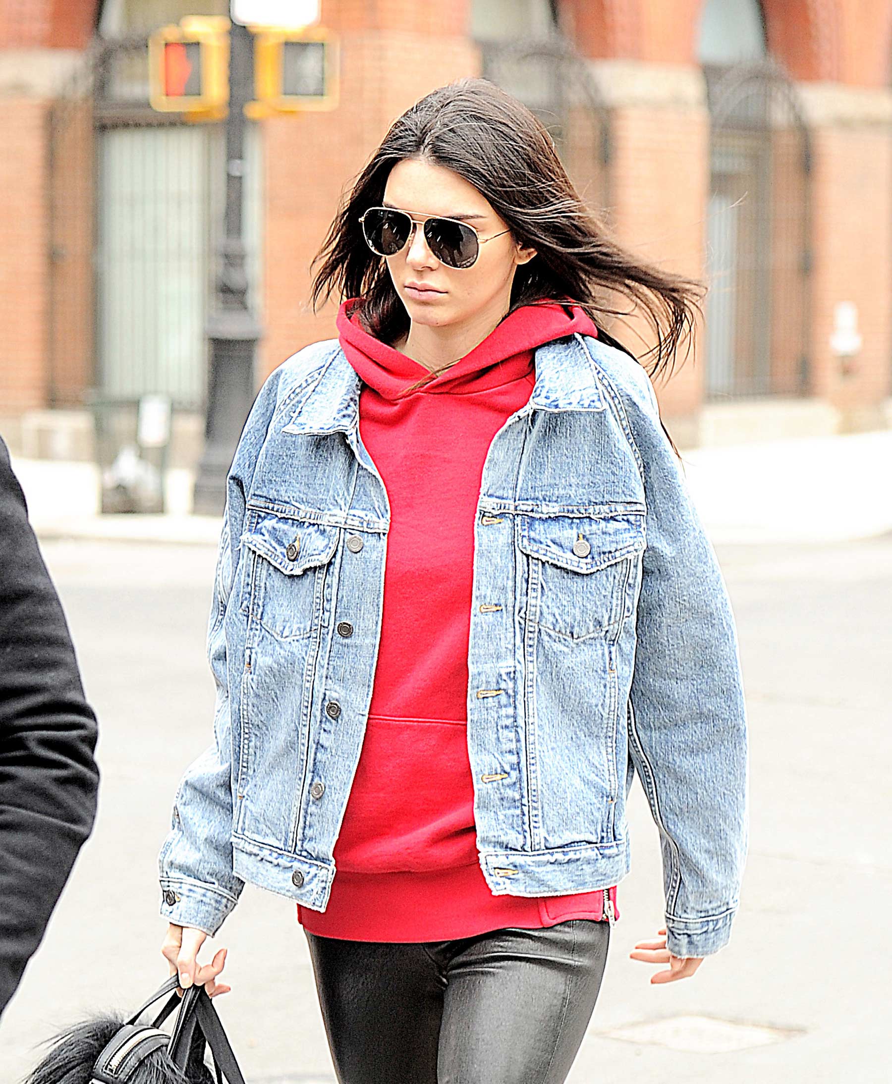 Kendall Jenner out for Lunch at Cipriani