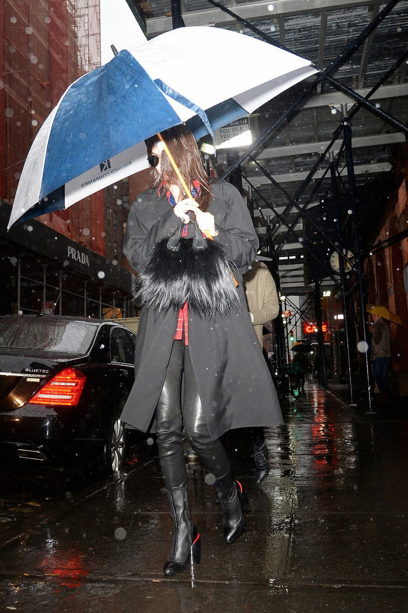 Kendall Jenner & Hailey Baldwin out in New York City