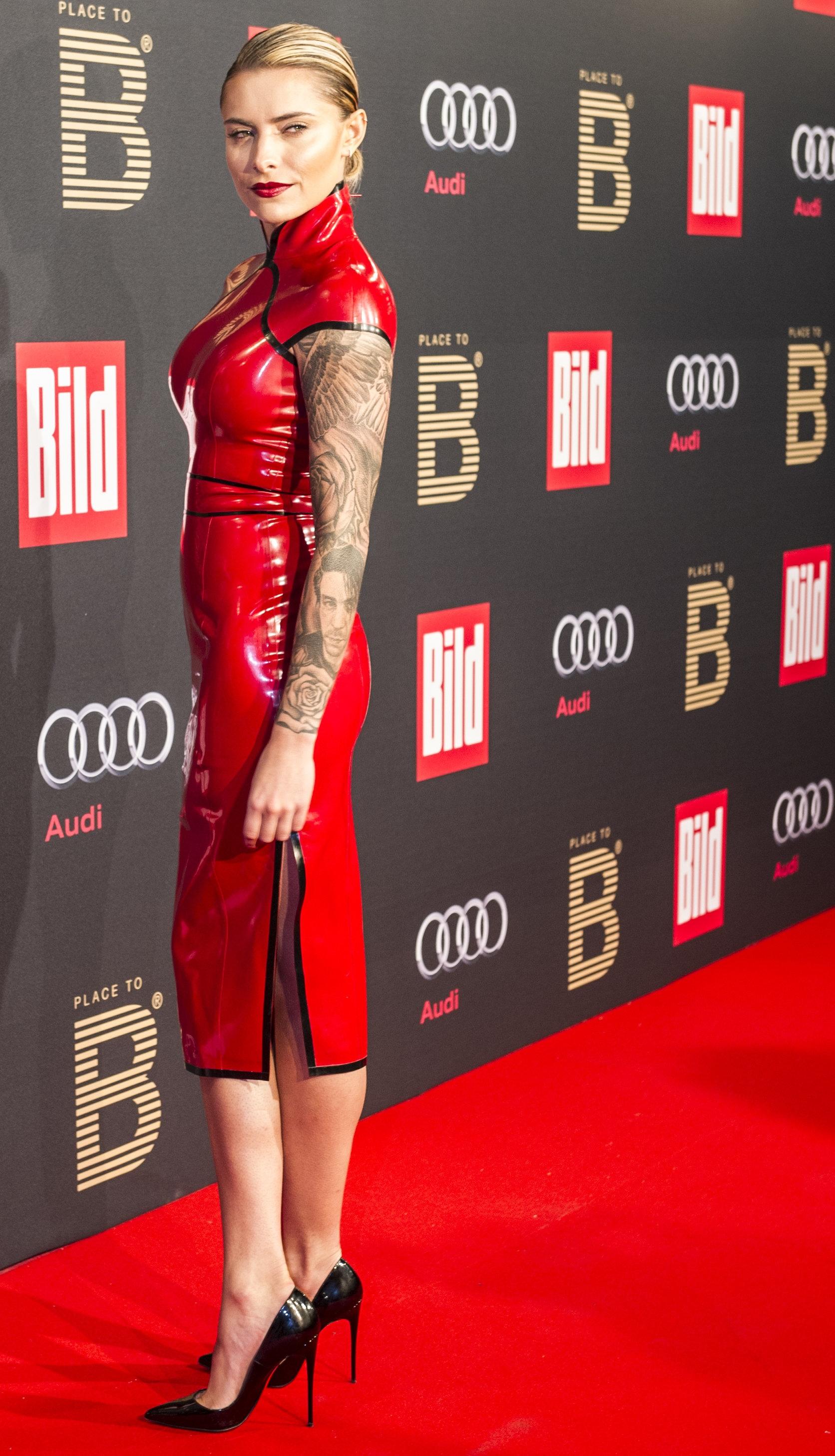 Sophia Thomalla at the Place to B-Bild party