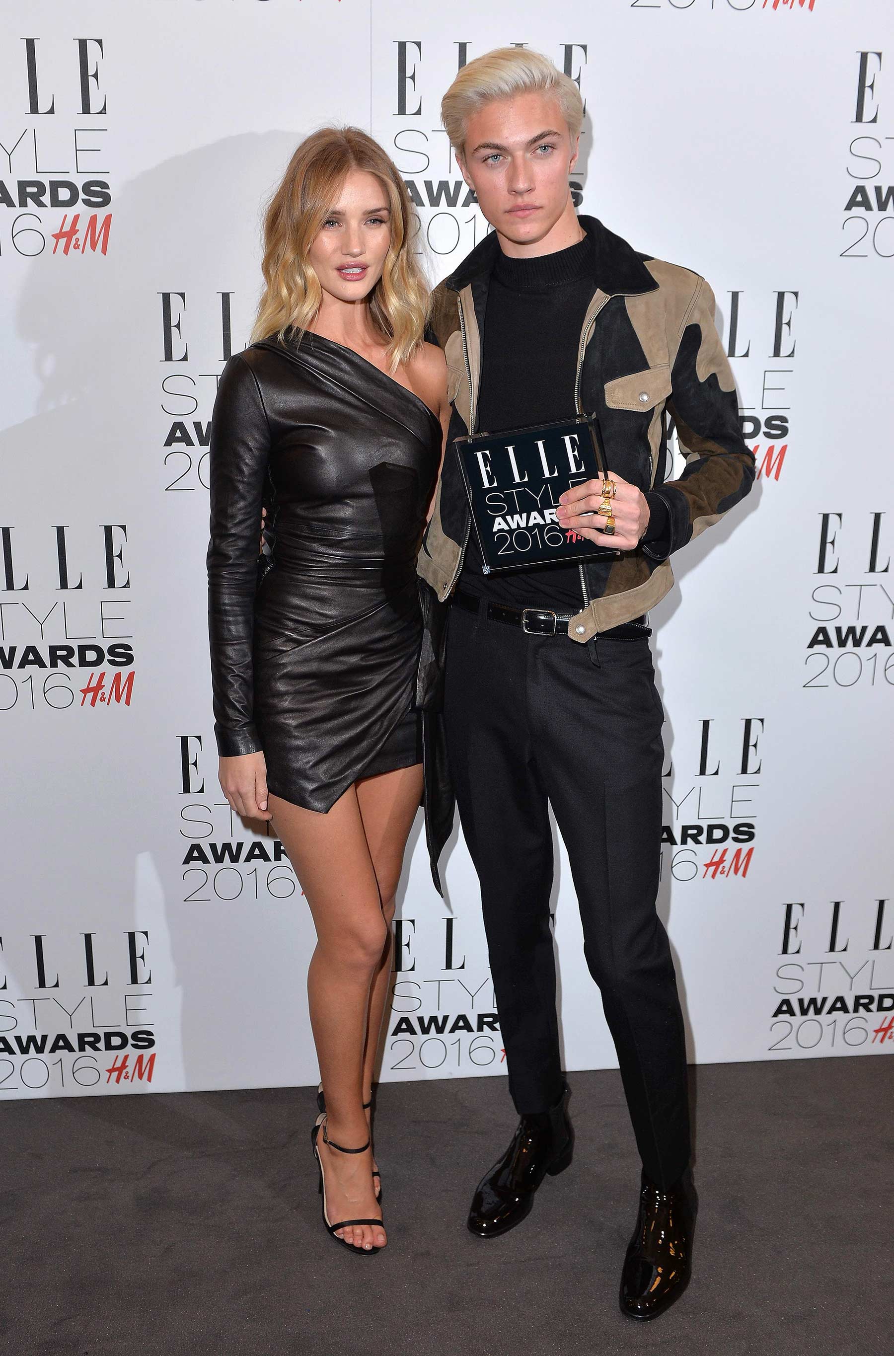 Rosie Huntington-Whiteley attends Elle Style Awards