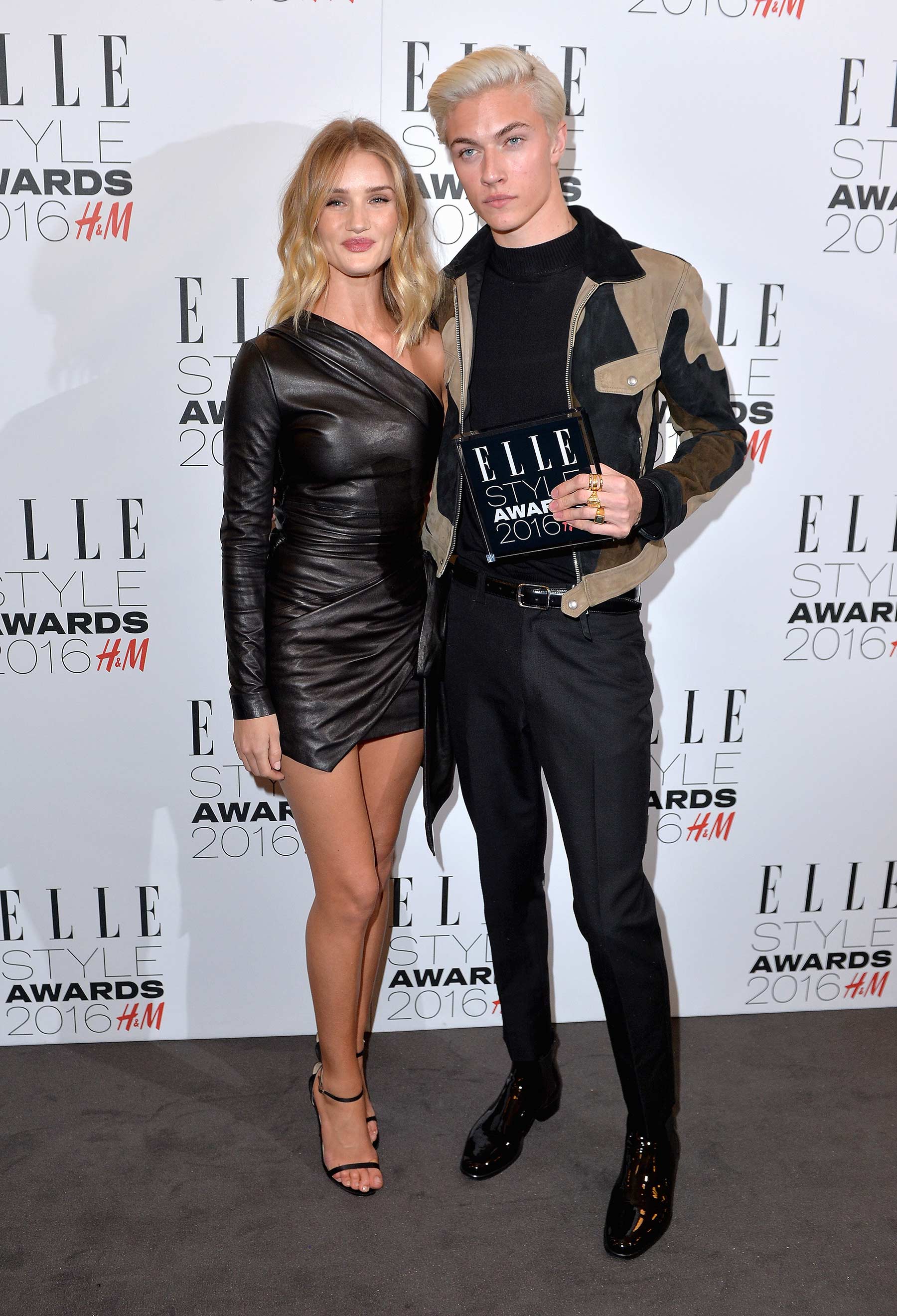 Rosie Huntington-Whiteley attends Elle Style Awards