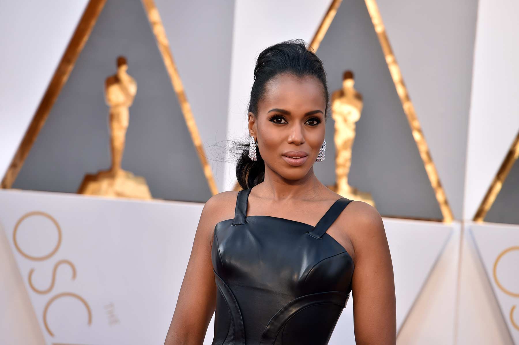 Kerry Washington attends 88th Annual Academy Awards