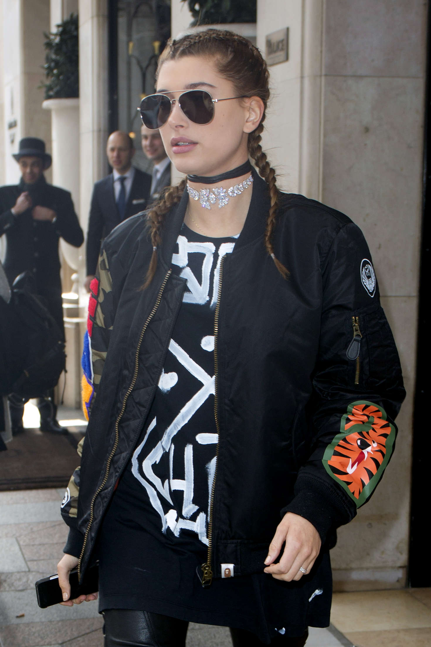 Hailey Baldwin leaving the George V Hotel