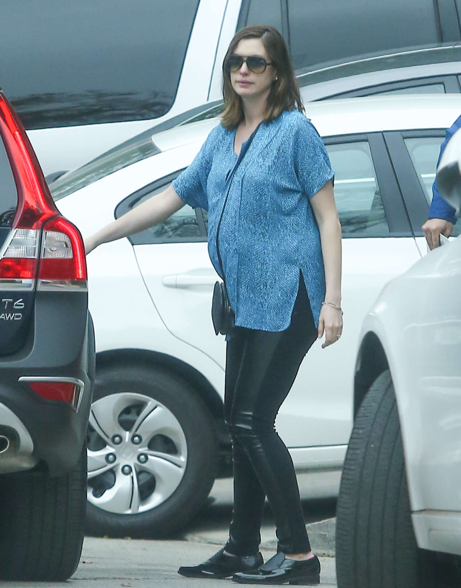 Anne Hathaway out in Hollywood