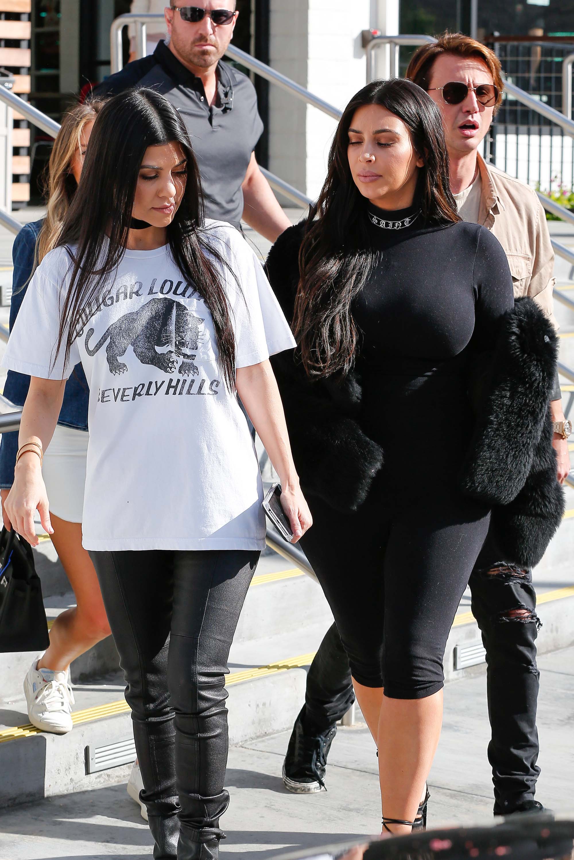 Kourtney Kardashian was seen with her sister Kim at Hugo’s Restaurant