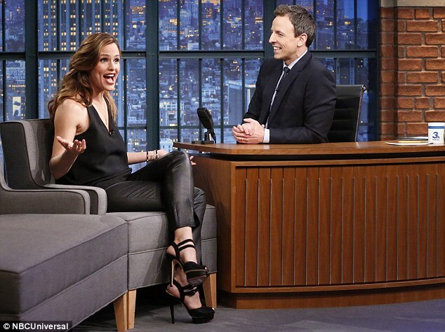 Jennifer Garner at Late Night with Seth Meyers
