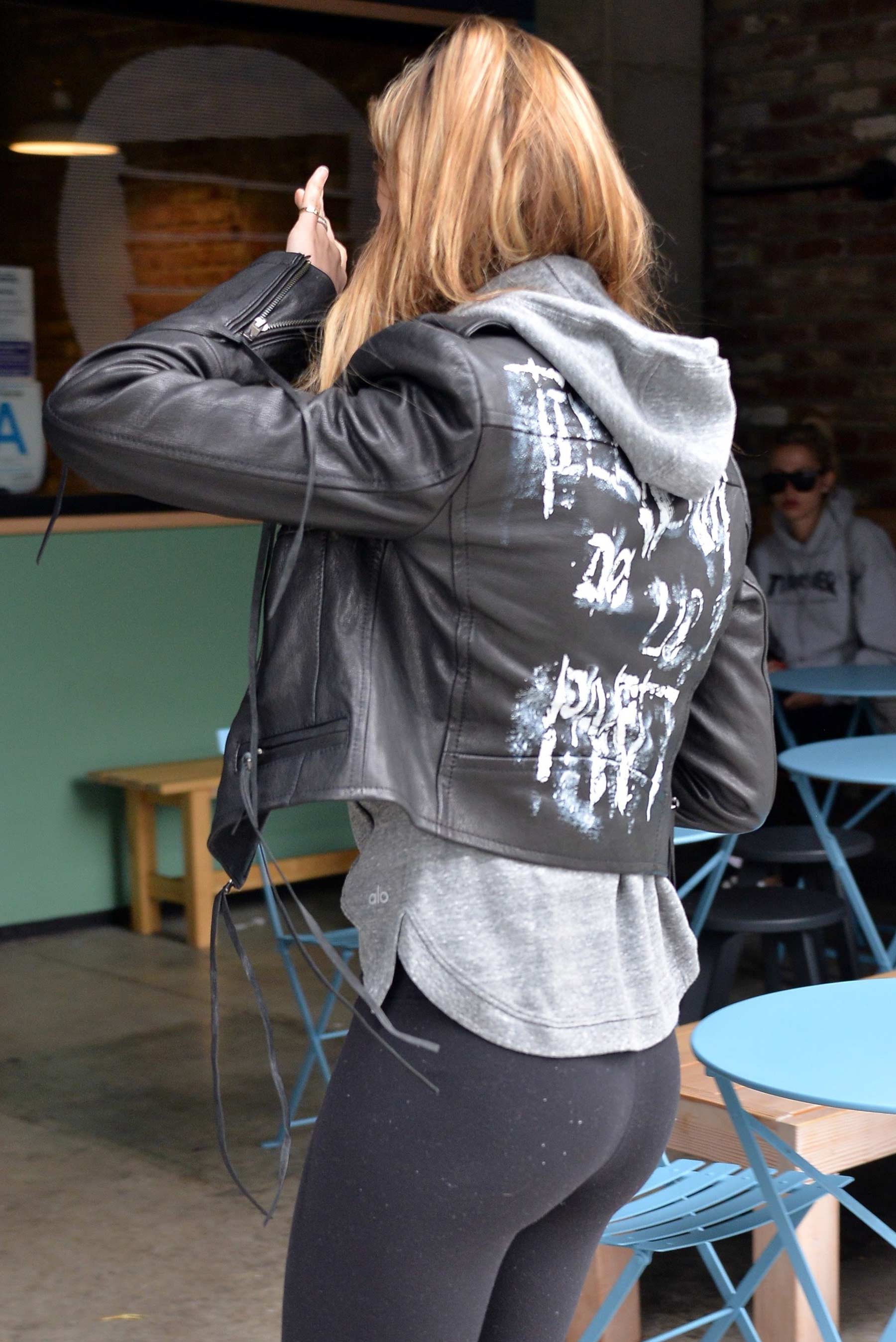 Hailey Baldwin grabbing coffee in Beverly Hills