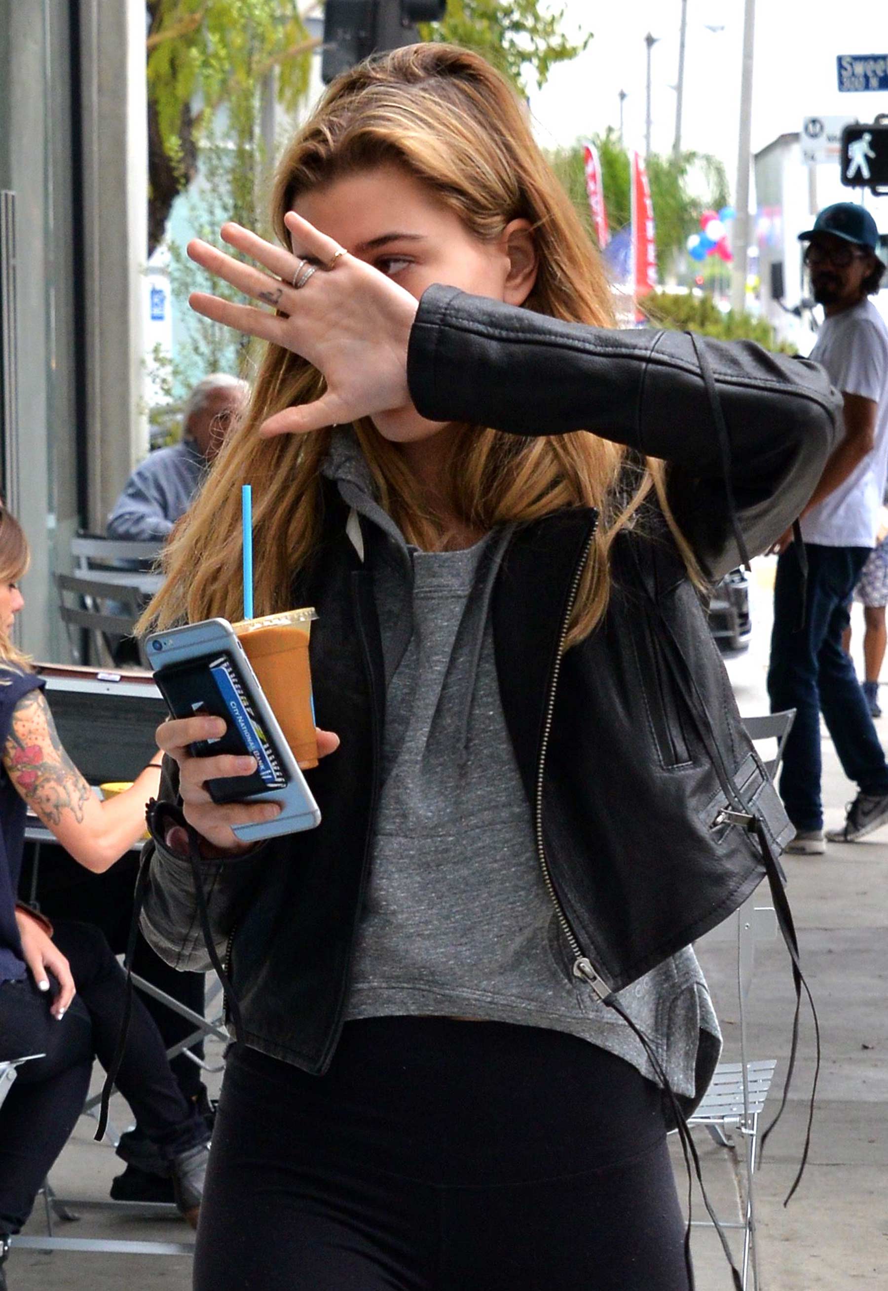 Hailey Baldwin grabbing coffee in Beverly Hills