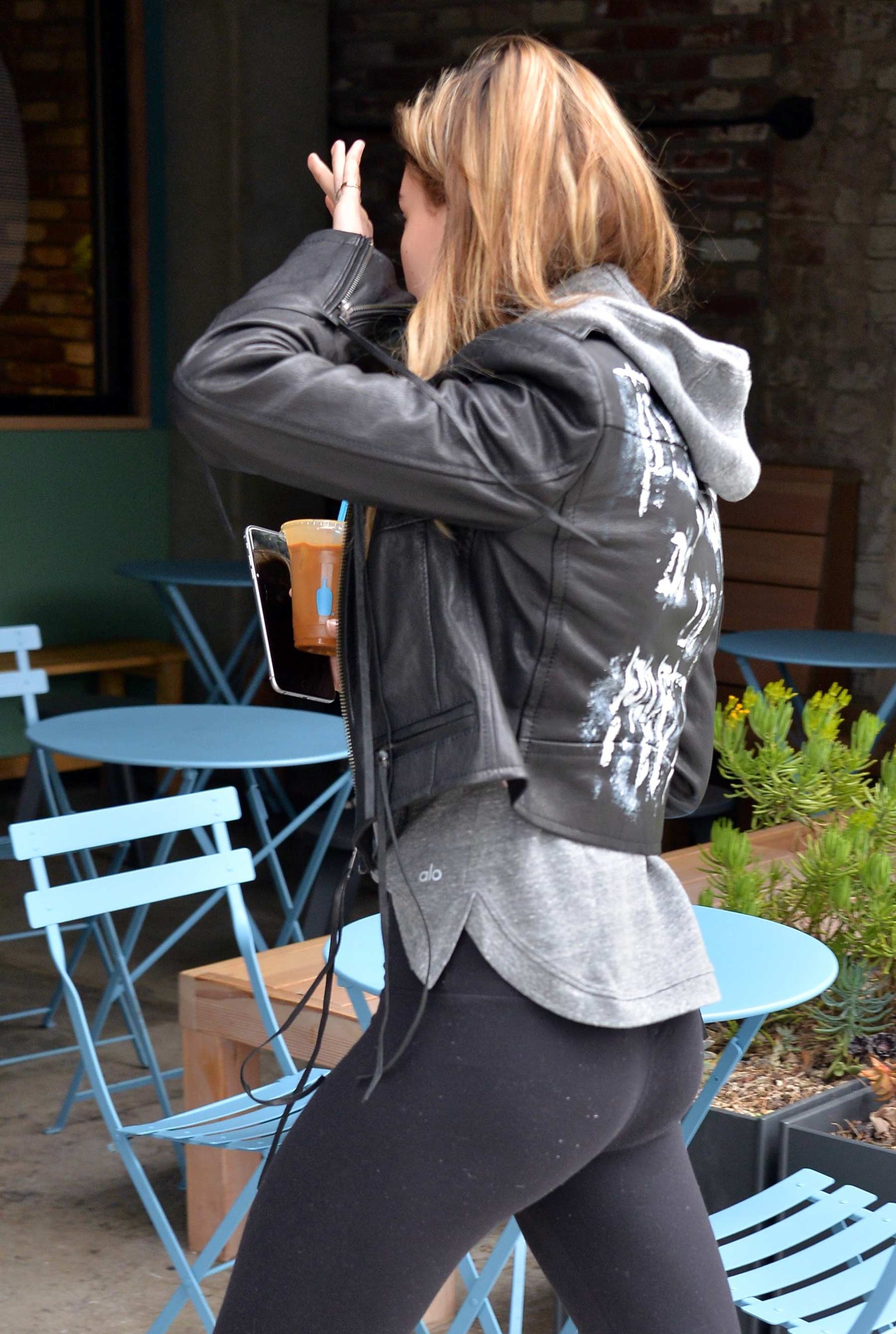 Hailey Baldwin grabbing coffee in Beverly Hills