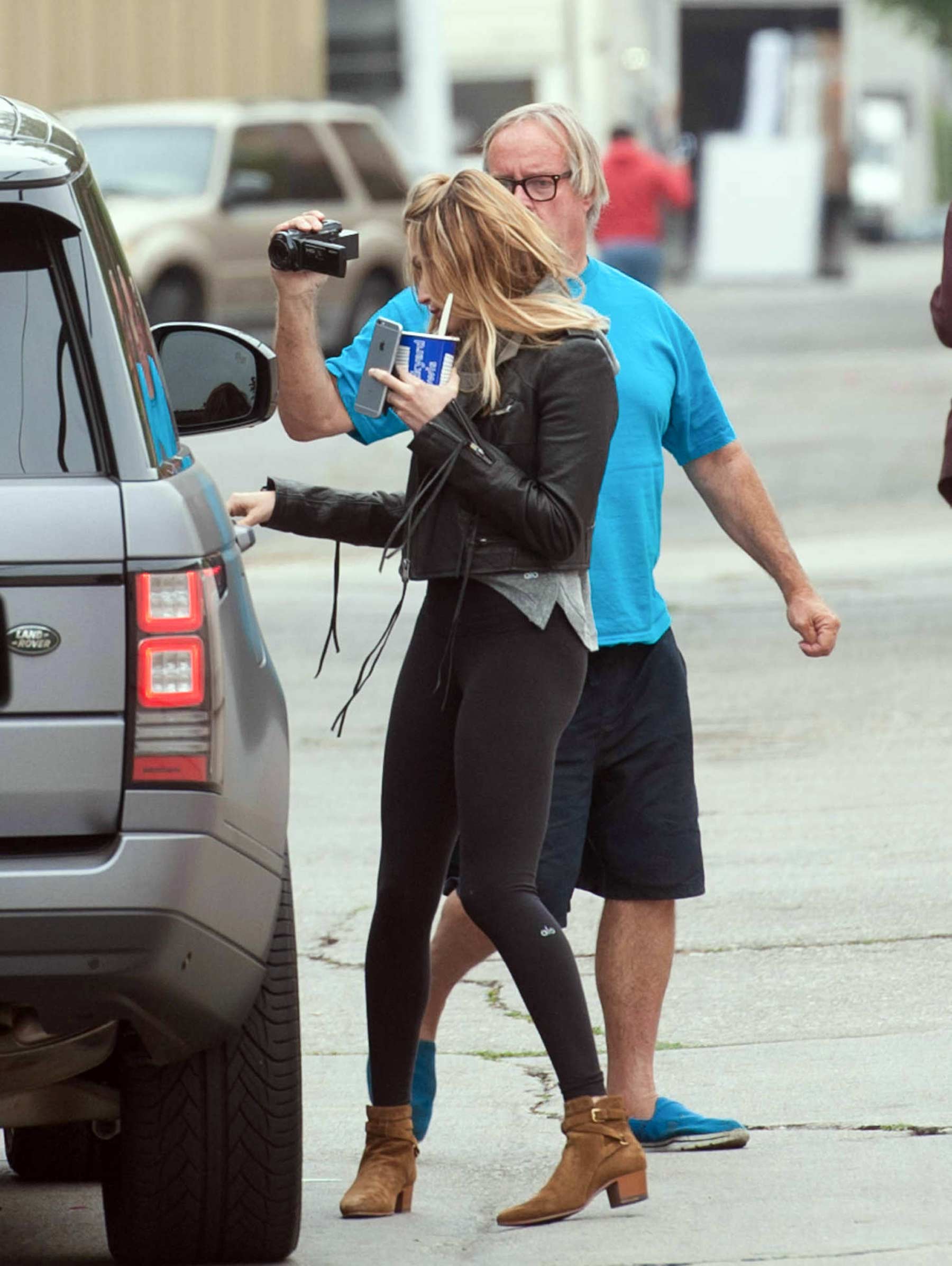 Hailey Baldwin grabbing coffee in Beverly Hills