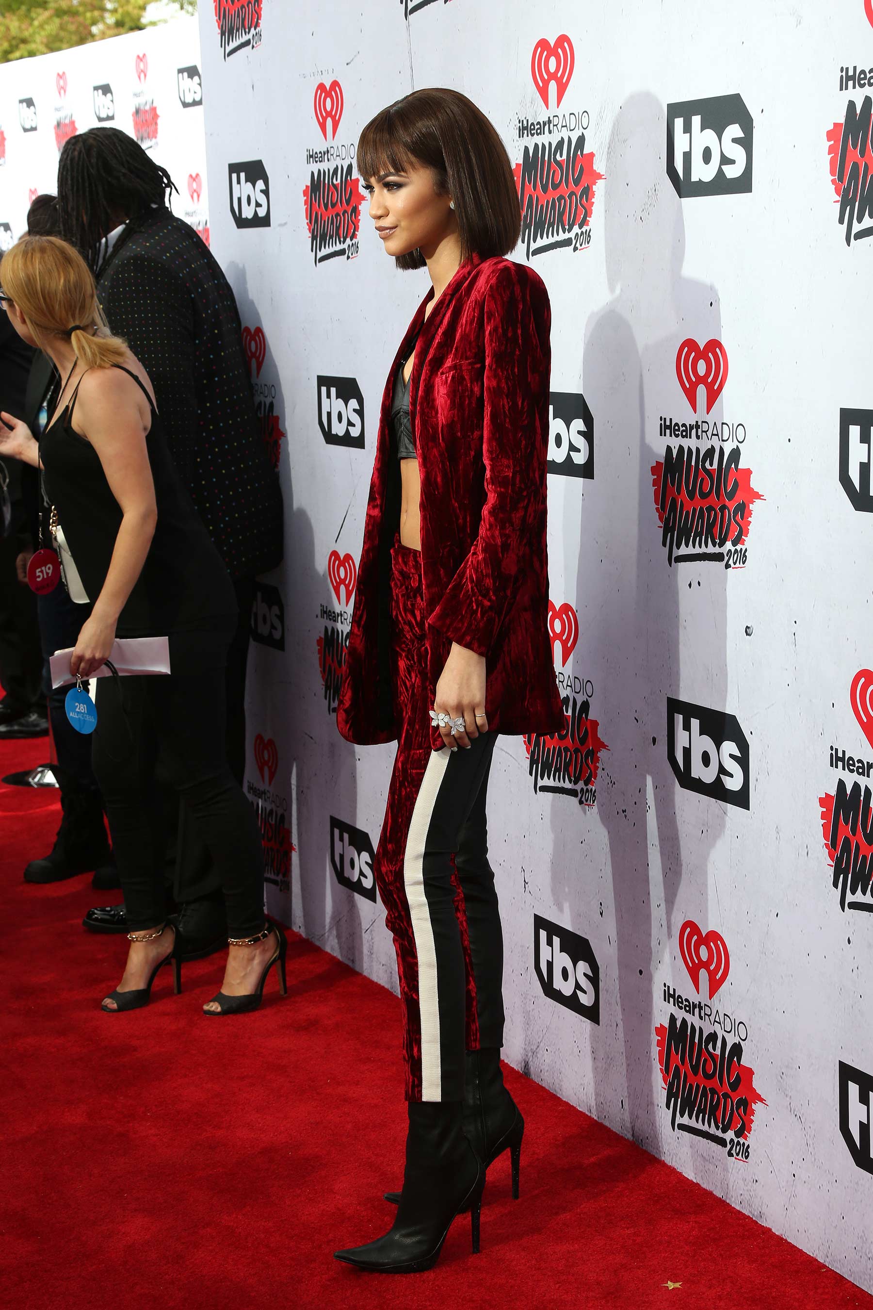 Zendaya Coleman attends 2016 iHeartRadio Music Awards