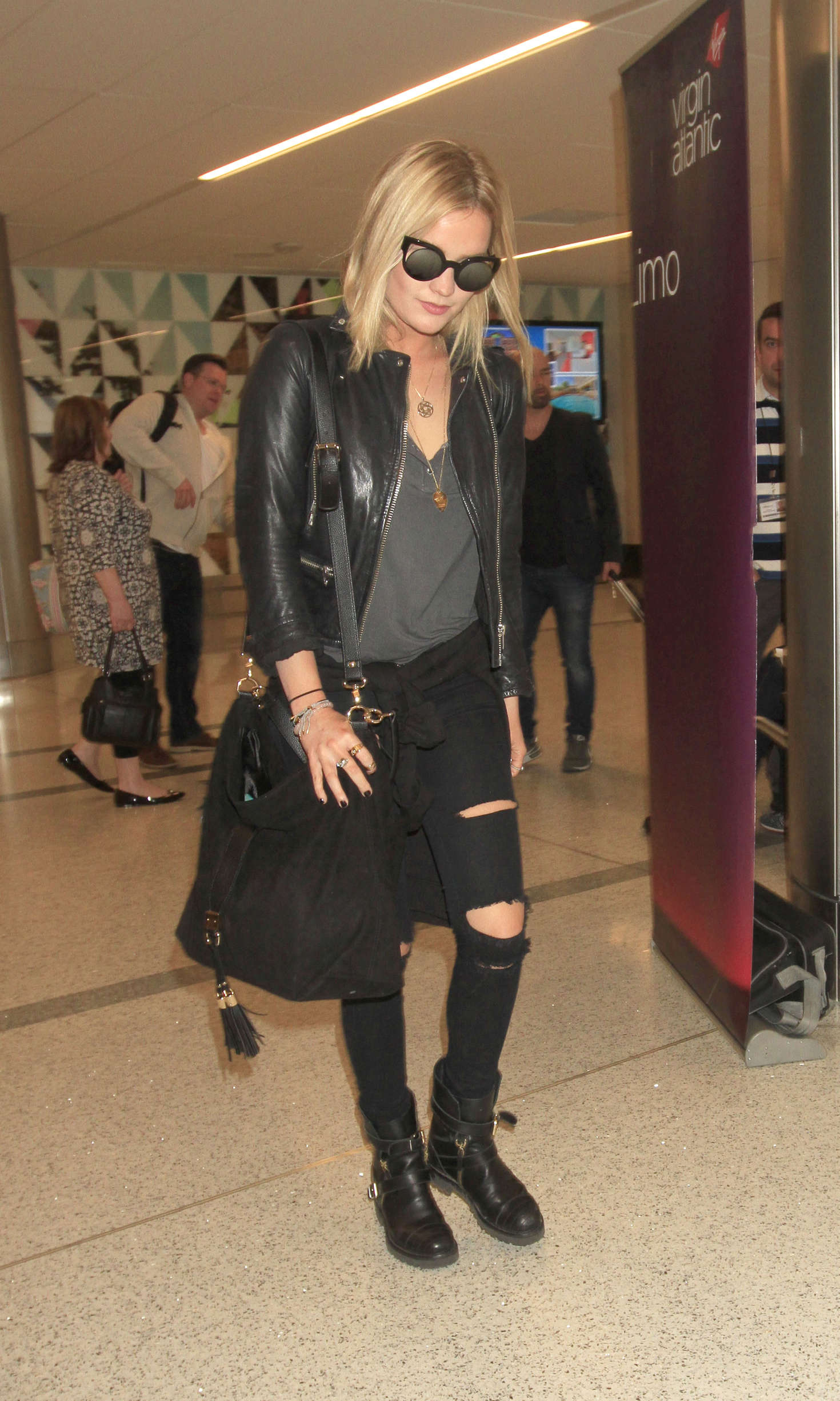Laura Whitmore arriving at LAX Airport