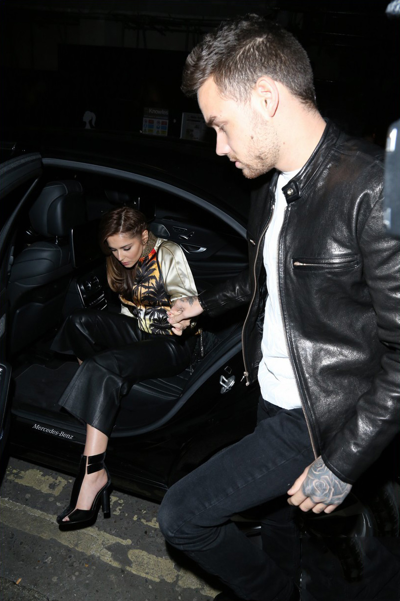 Cheryl Fernandez-Versini heads into Sexy Fish restaurant for dinner