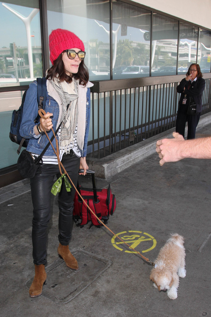 Abigail Spencer at Los Angeles airport LAX