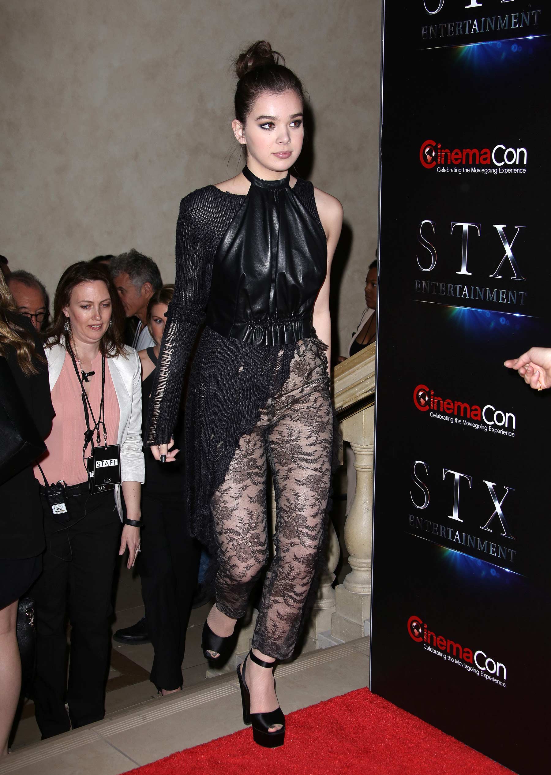 Hailee Steinfeld attends STX Entertainment CinemaCon Presentation