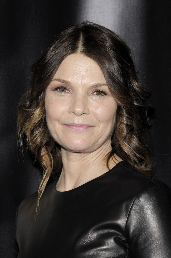 Kathryn Erbe at the press room for the 31st annual Lucille Lortel Awards