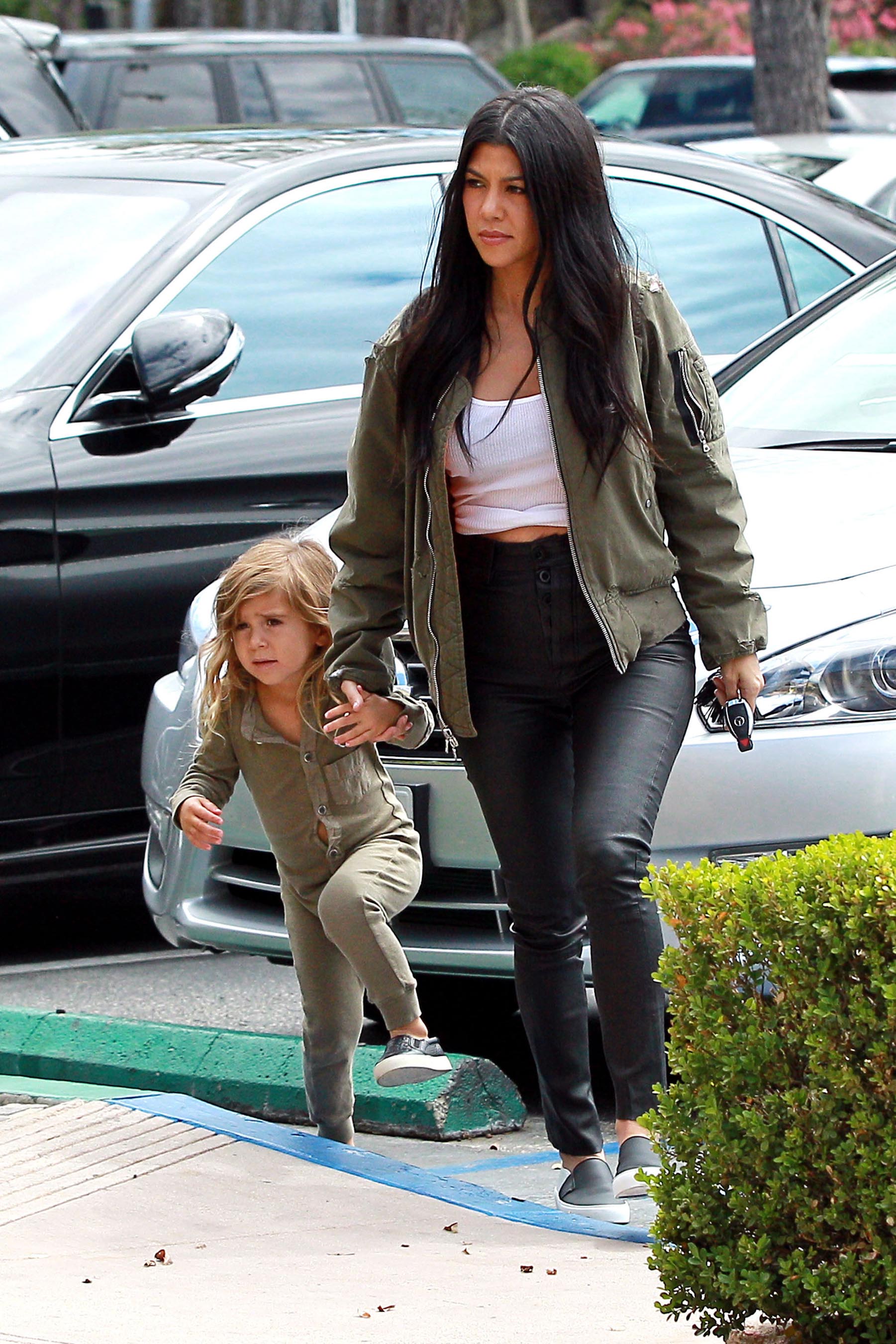 Kourtney Kardashian is seen taking her daughter Penelope Disick to Color Me Mine