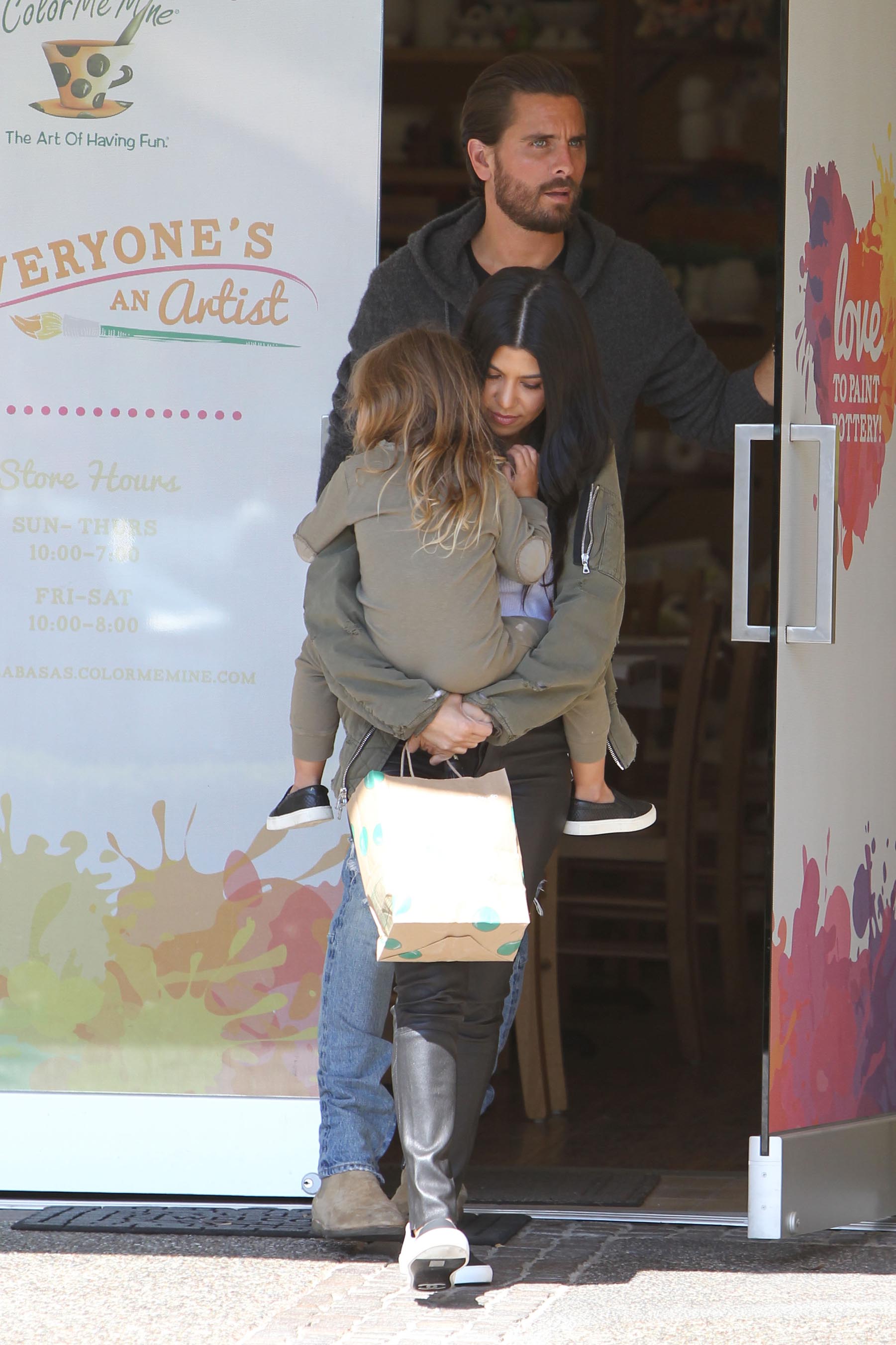 Kourtney Kardashian is seen taking her daughter Penelope Disick to Color Me Mine