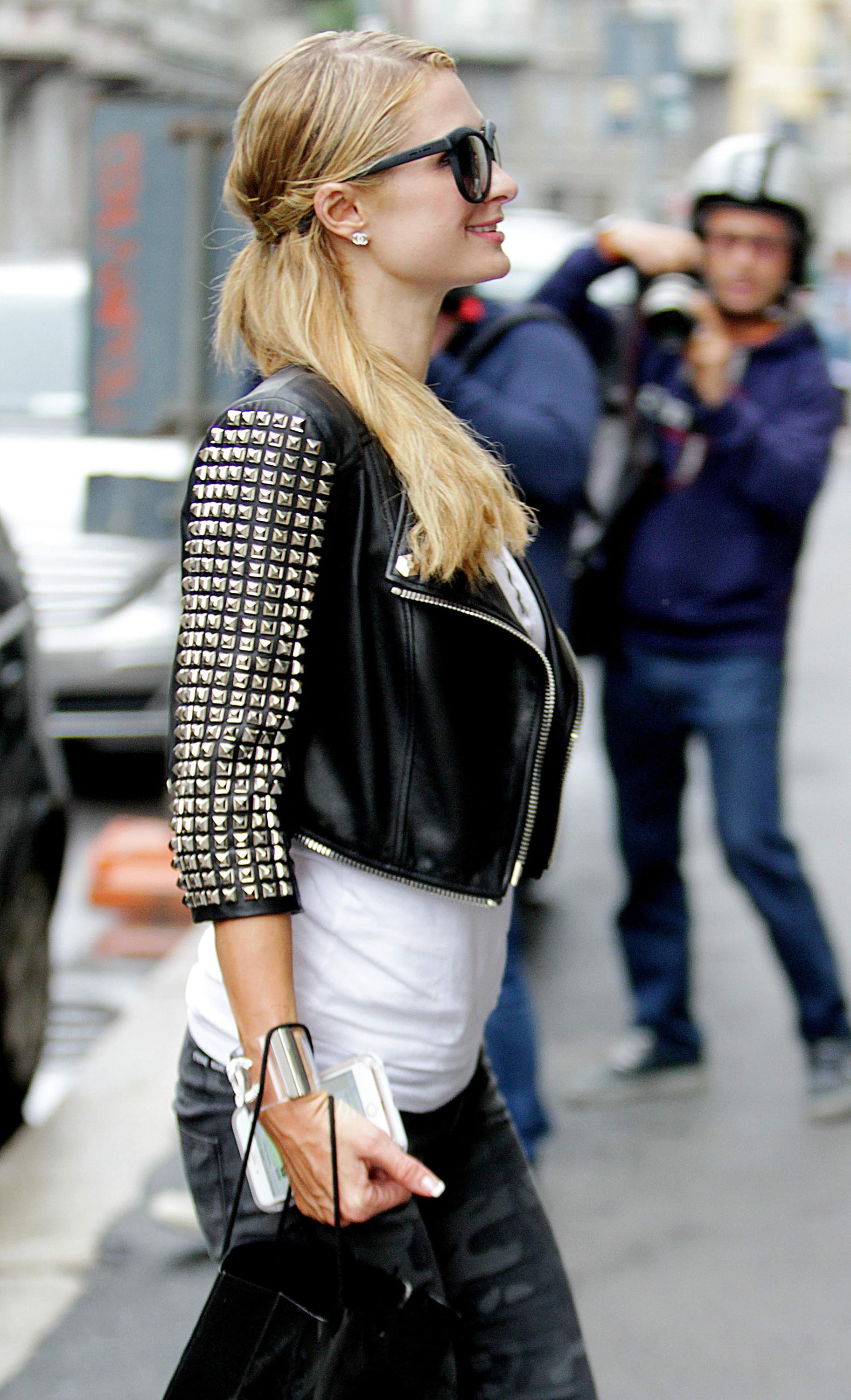 Paris Hilton out about in Milan