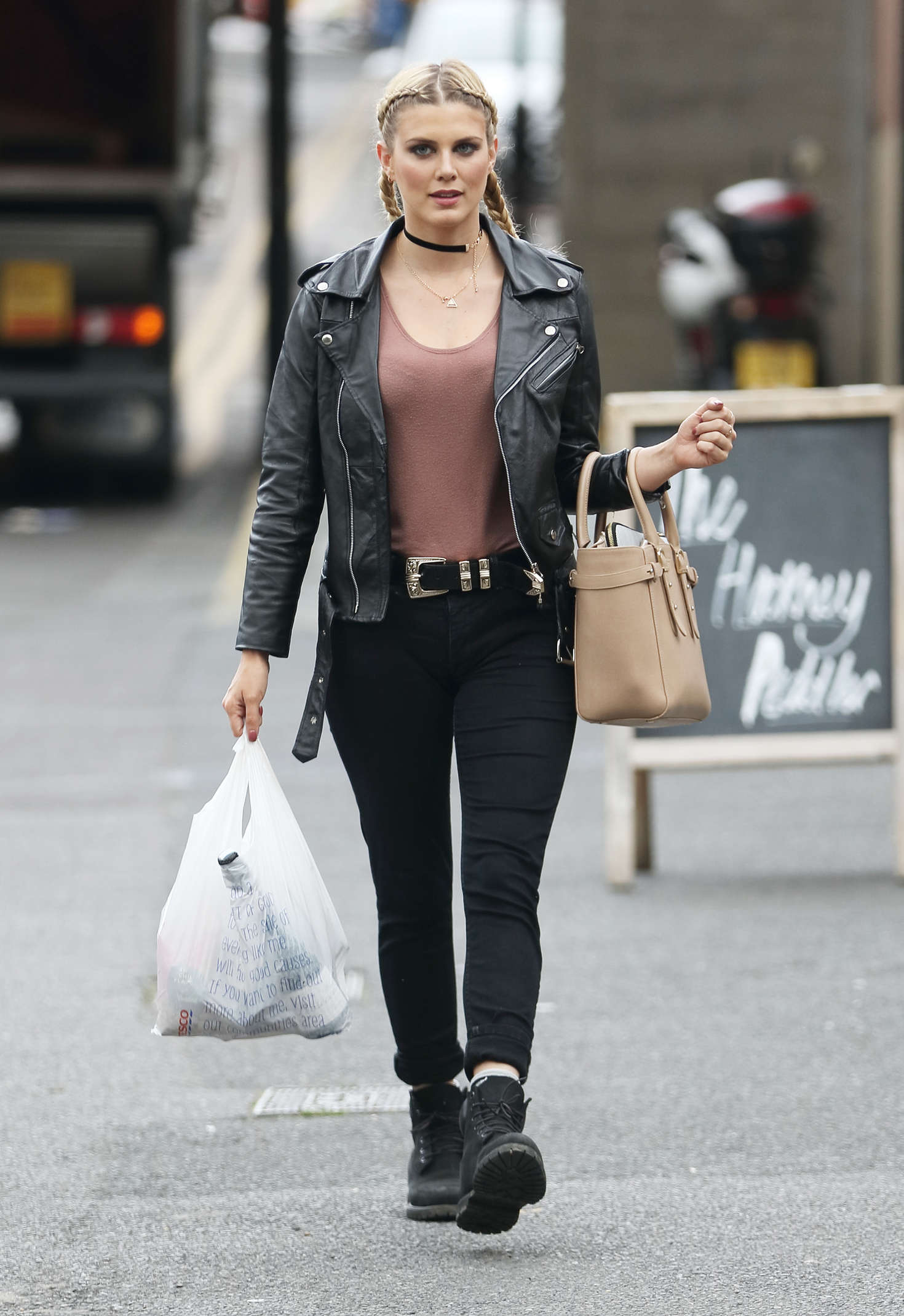 Ashley James at Her Hoxton Radio Show