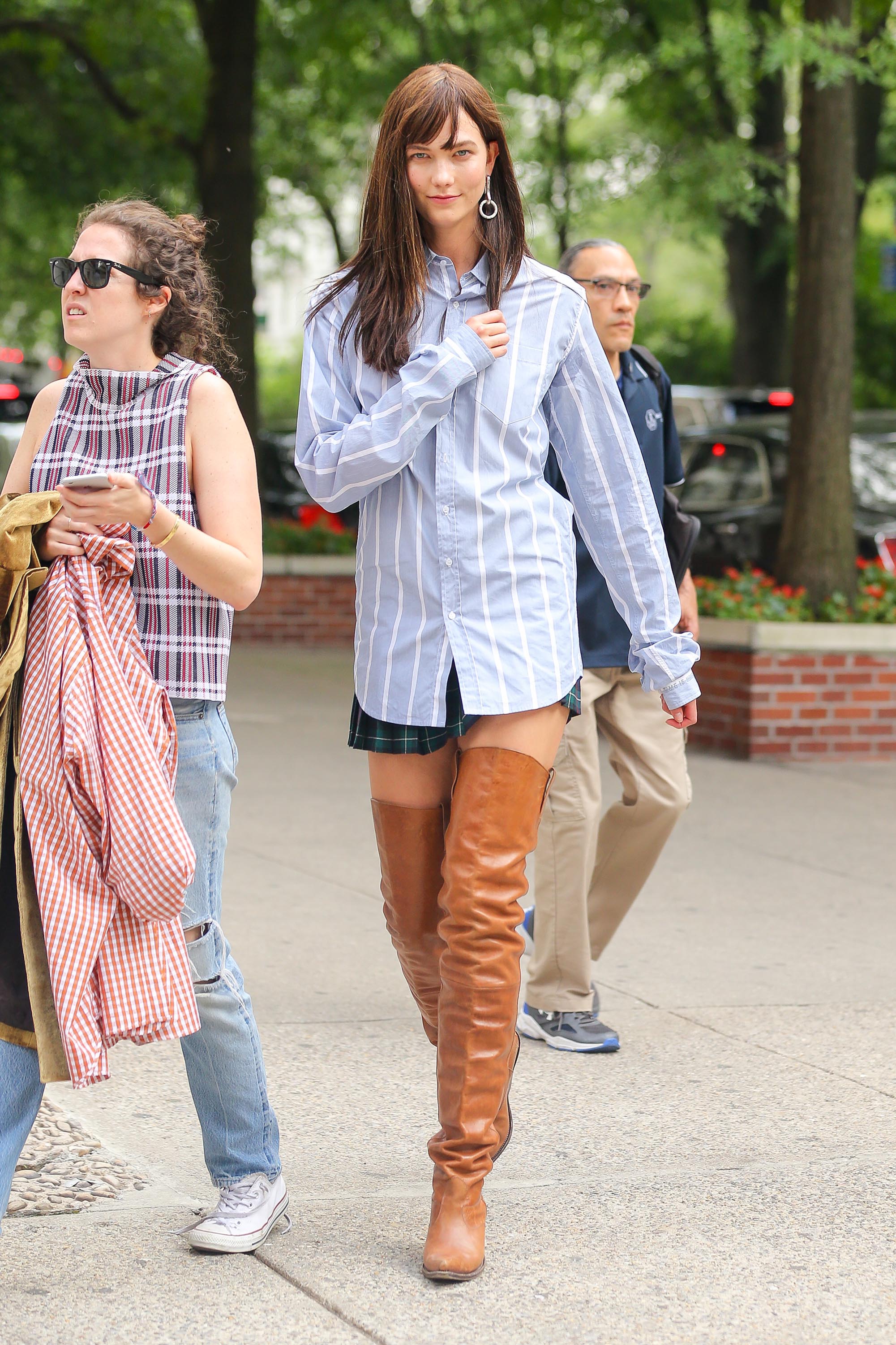 Karlie Kloss photoshoot in New York City