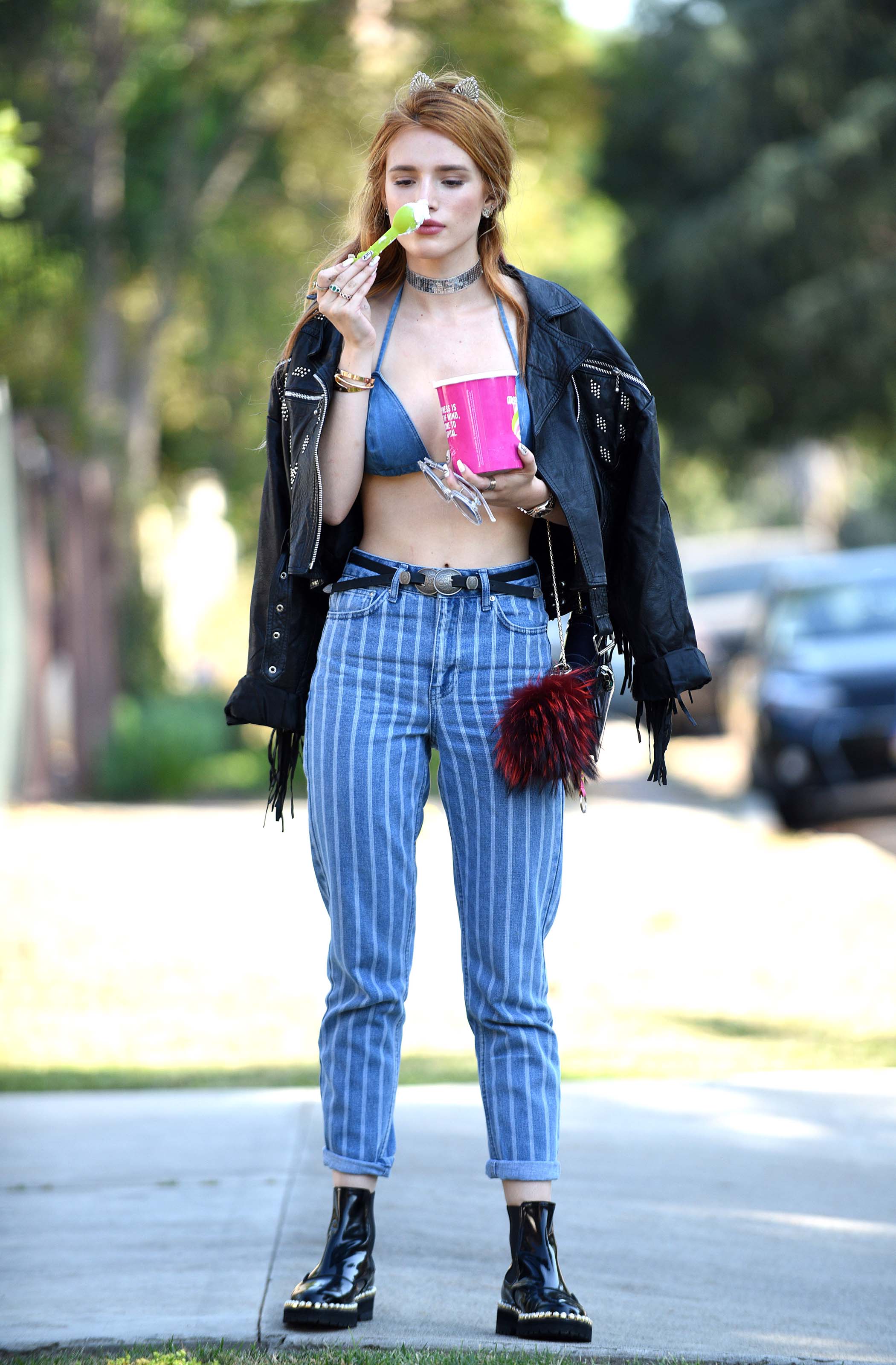 Bella Thorne eating Froyo