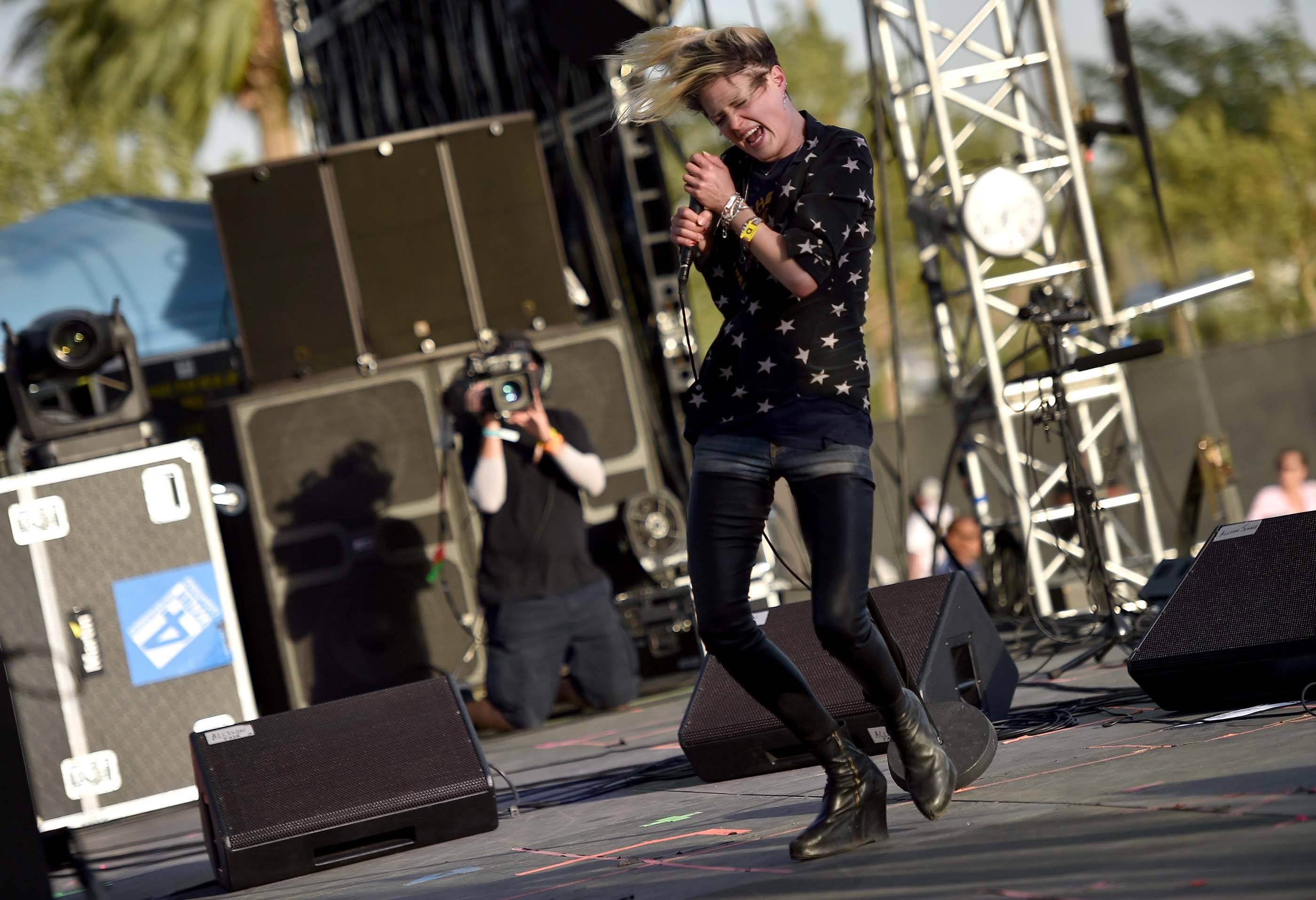 Alison Mosshart performs at the 2016 Park Live international music festival