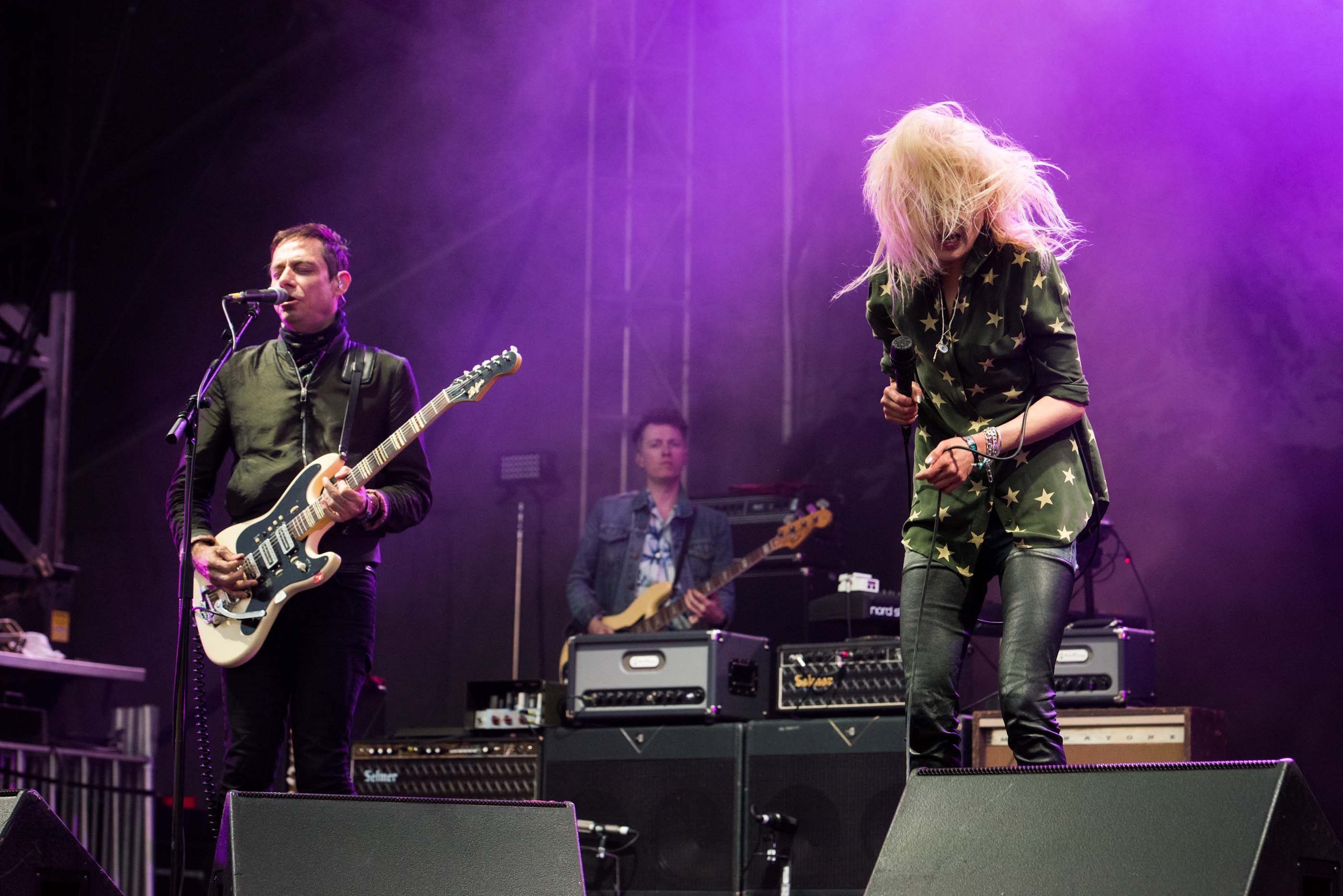 Alison Mosshart performs at the 2016 Park Live international music festival