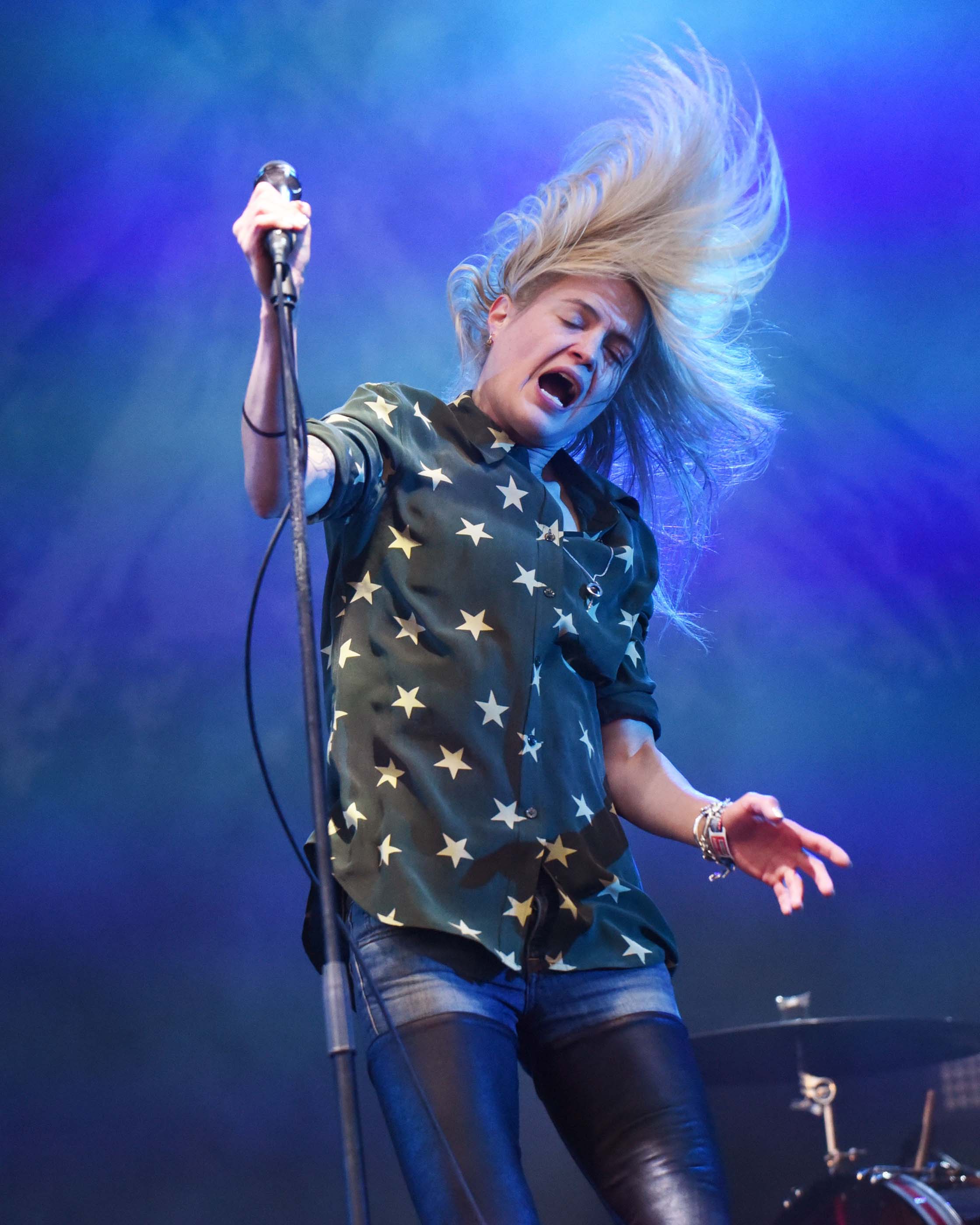 Alison Mosshart performs at the 2016 Park Live international music festival