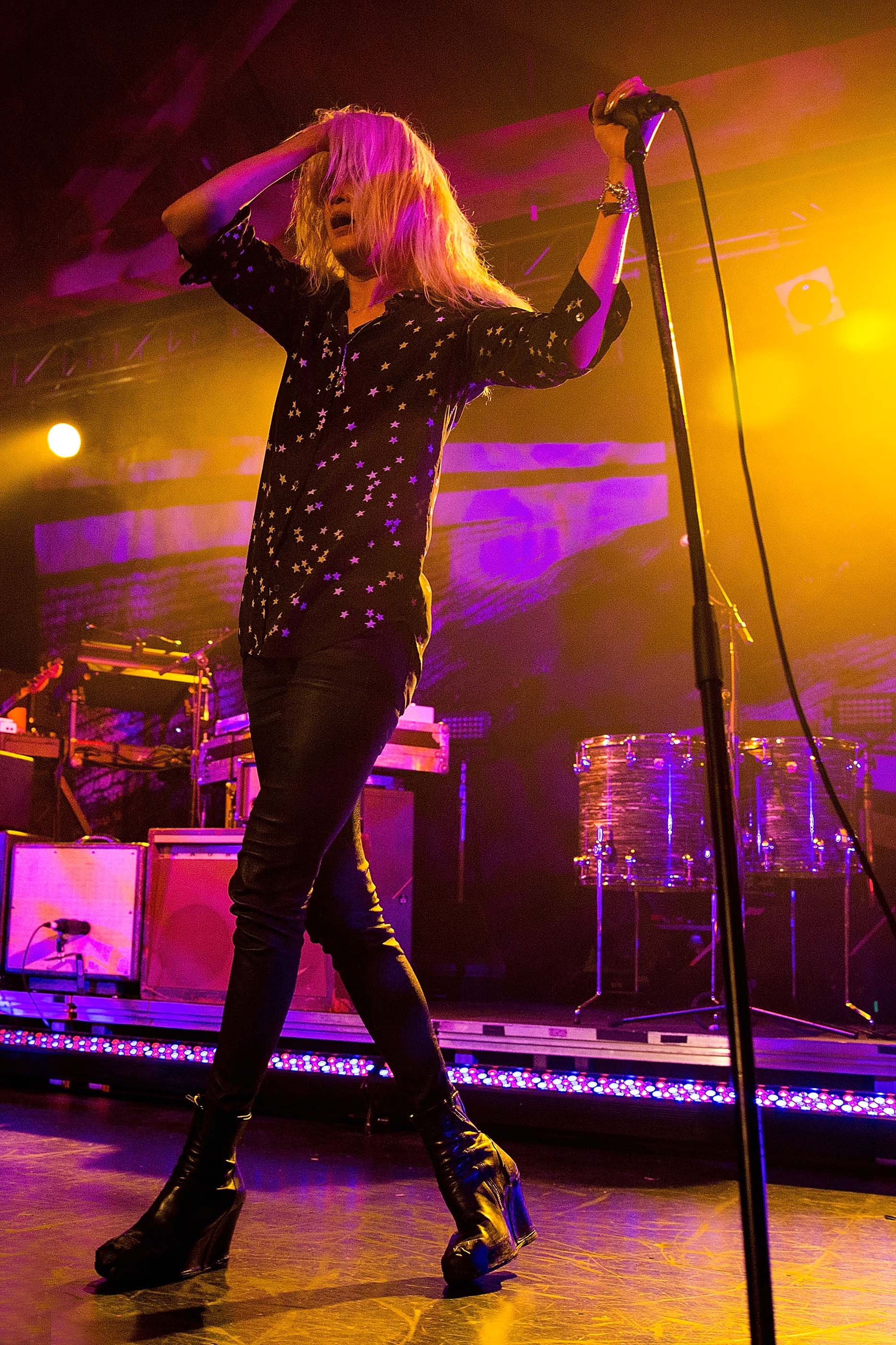 Alison Mosshart performs at the 2016 Park Live international music festival