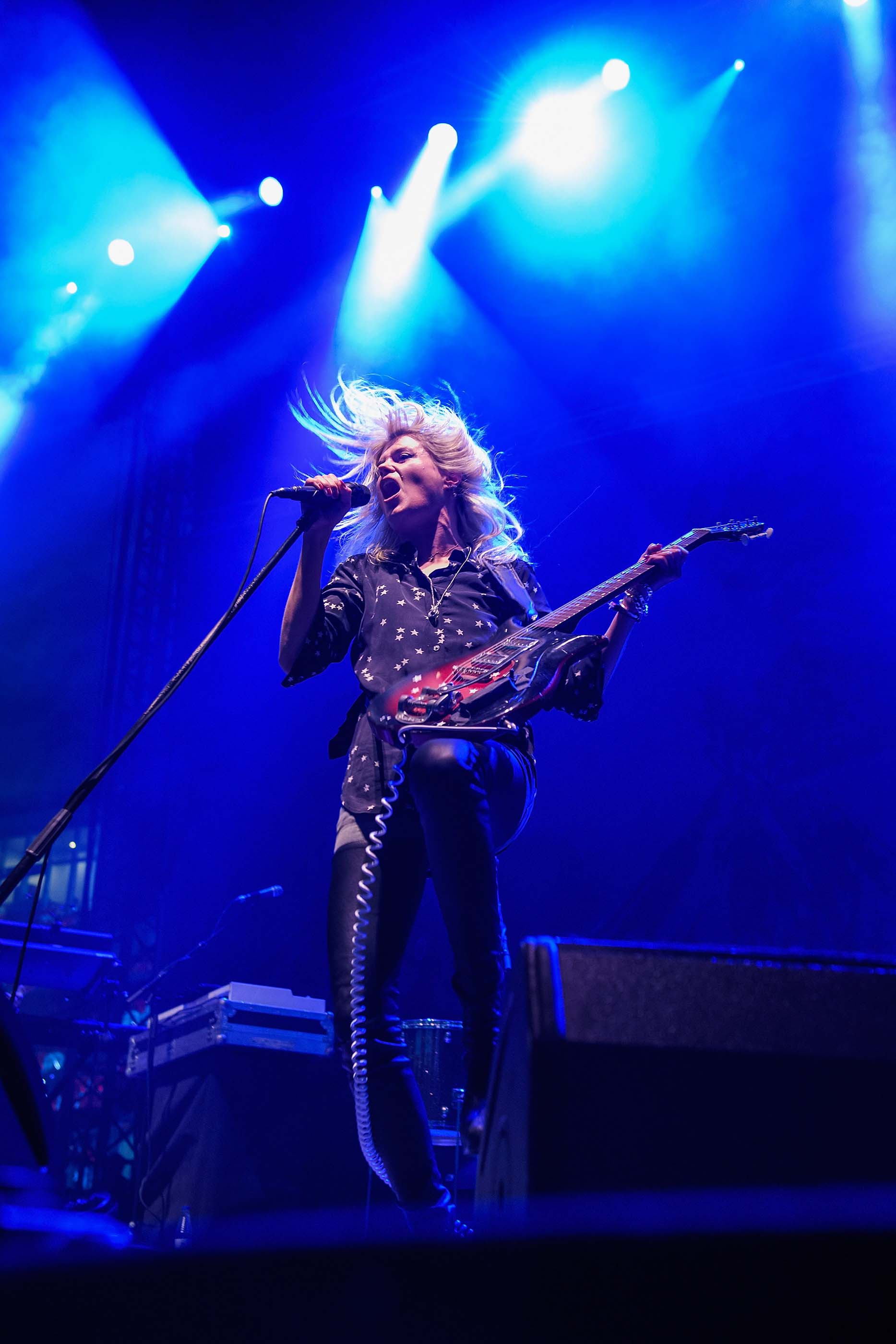 Alison Mosshart performs at the 2016 Park Live international music festival