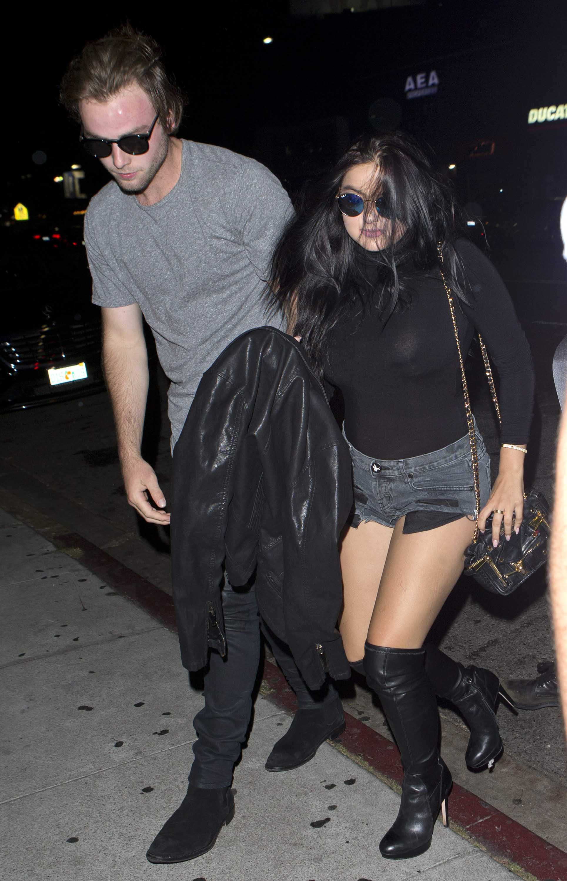 Ariel Winter leaving Nice Guy