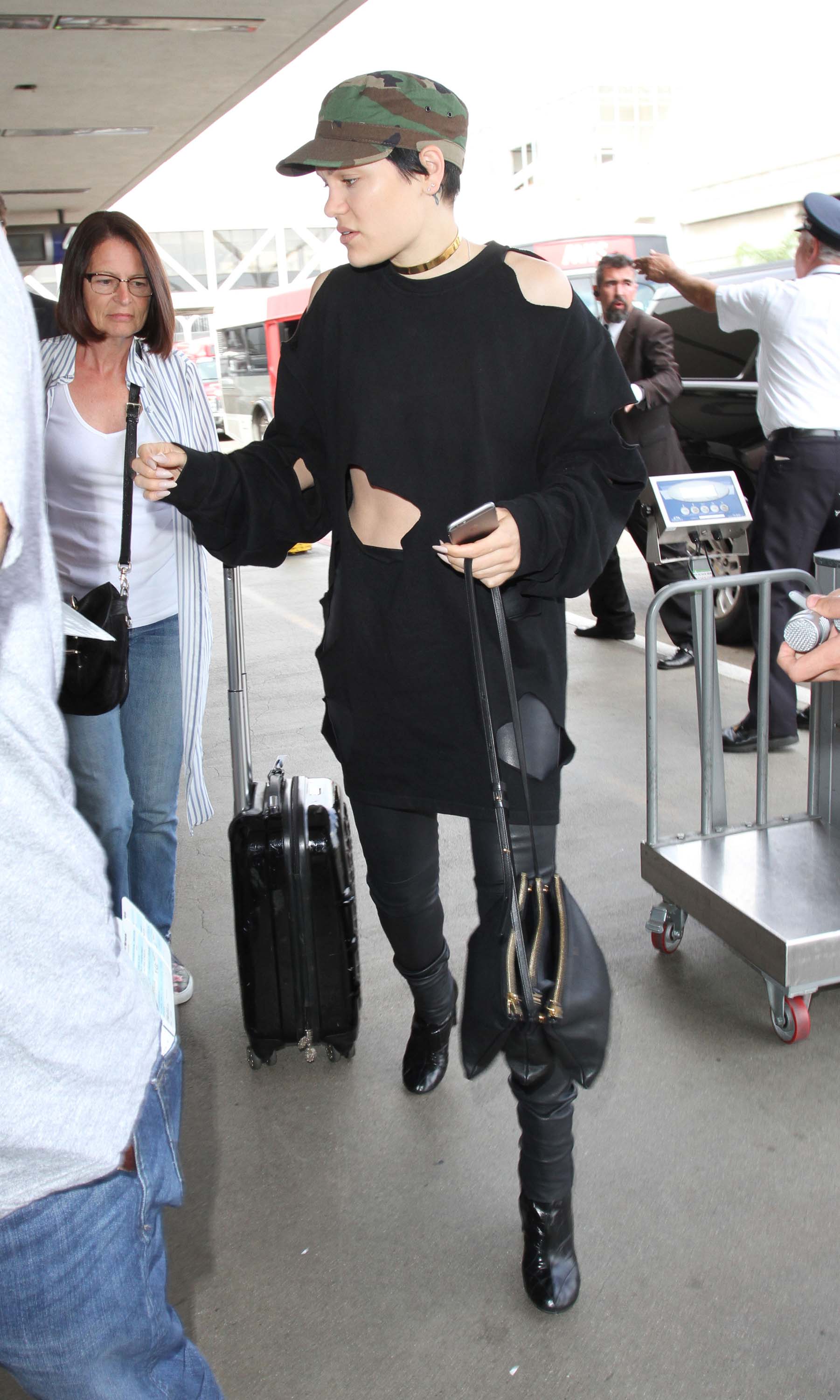 Jessie J arrives at LAX