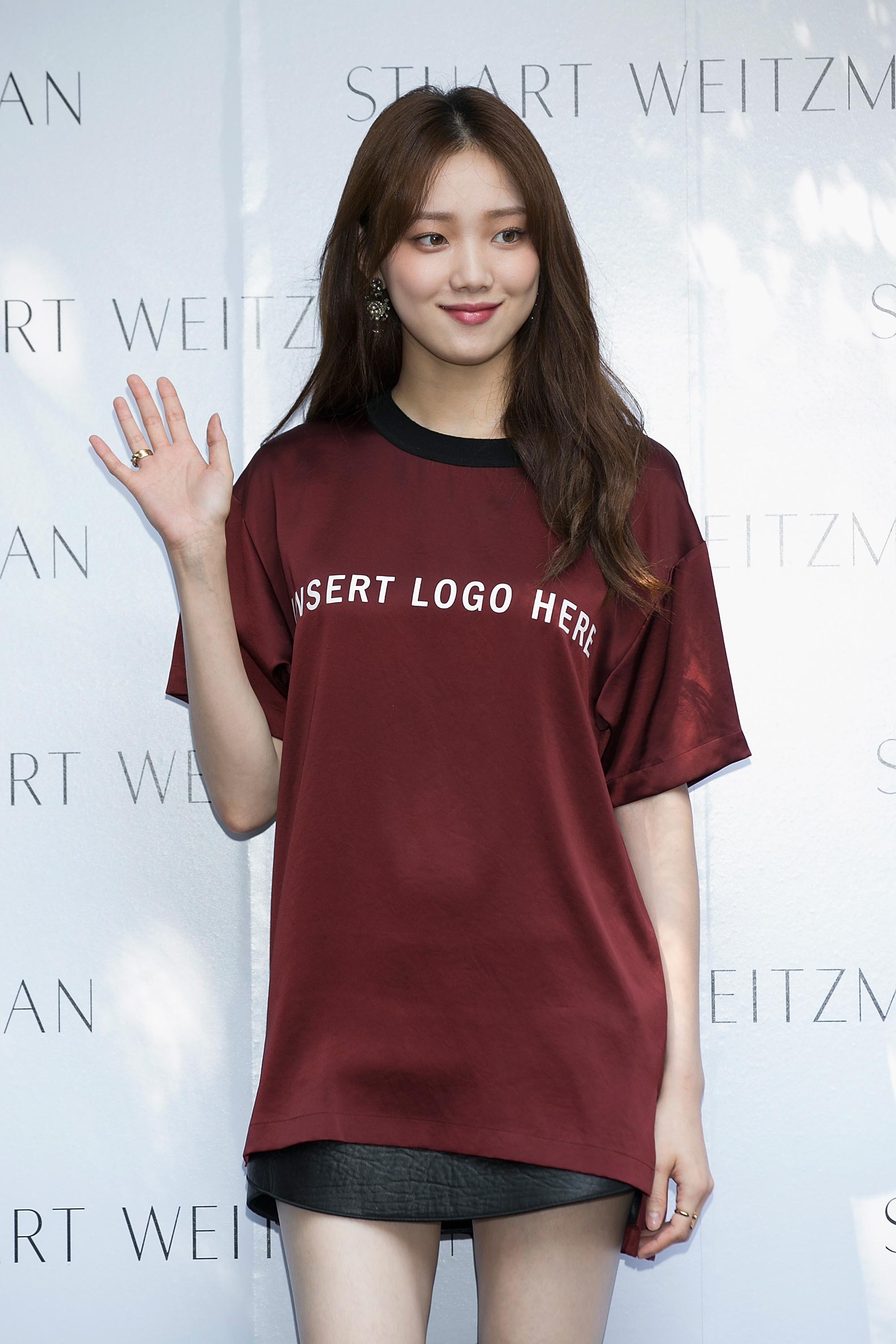 Lee Sung-Kyung attends the STUART WEITZMAN 2016 FW Presentation