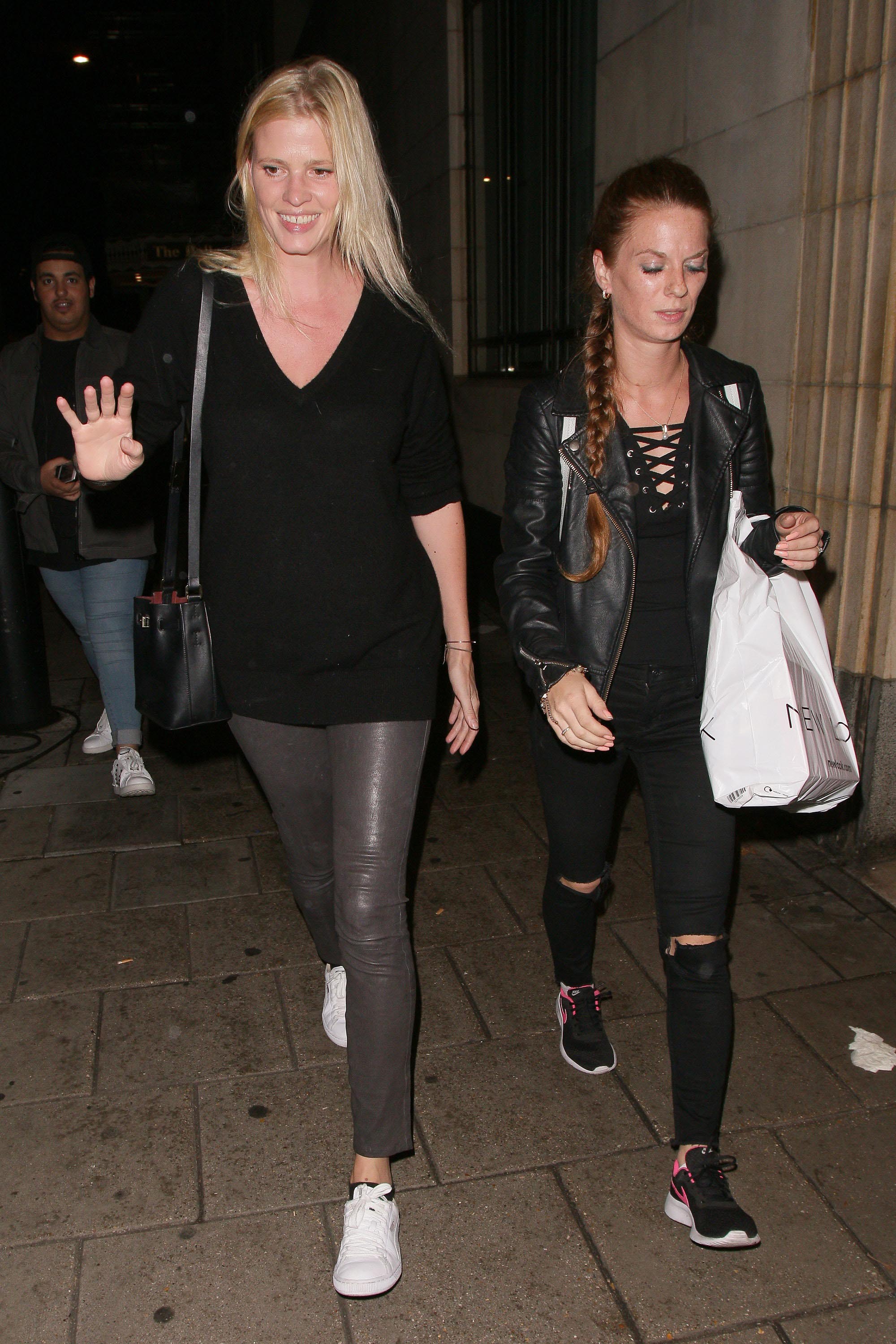 Lara Stone night out with friends