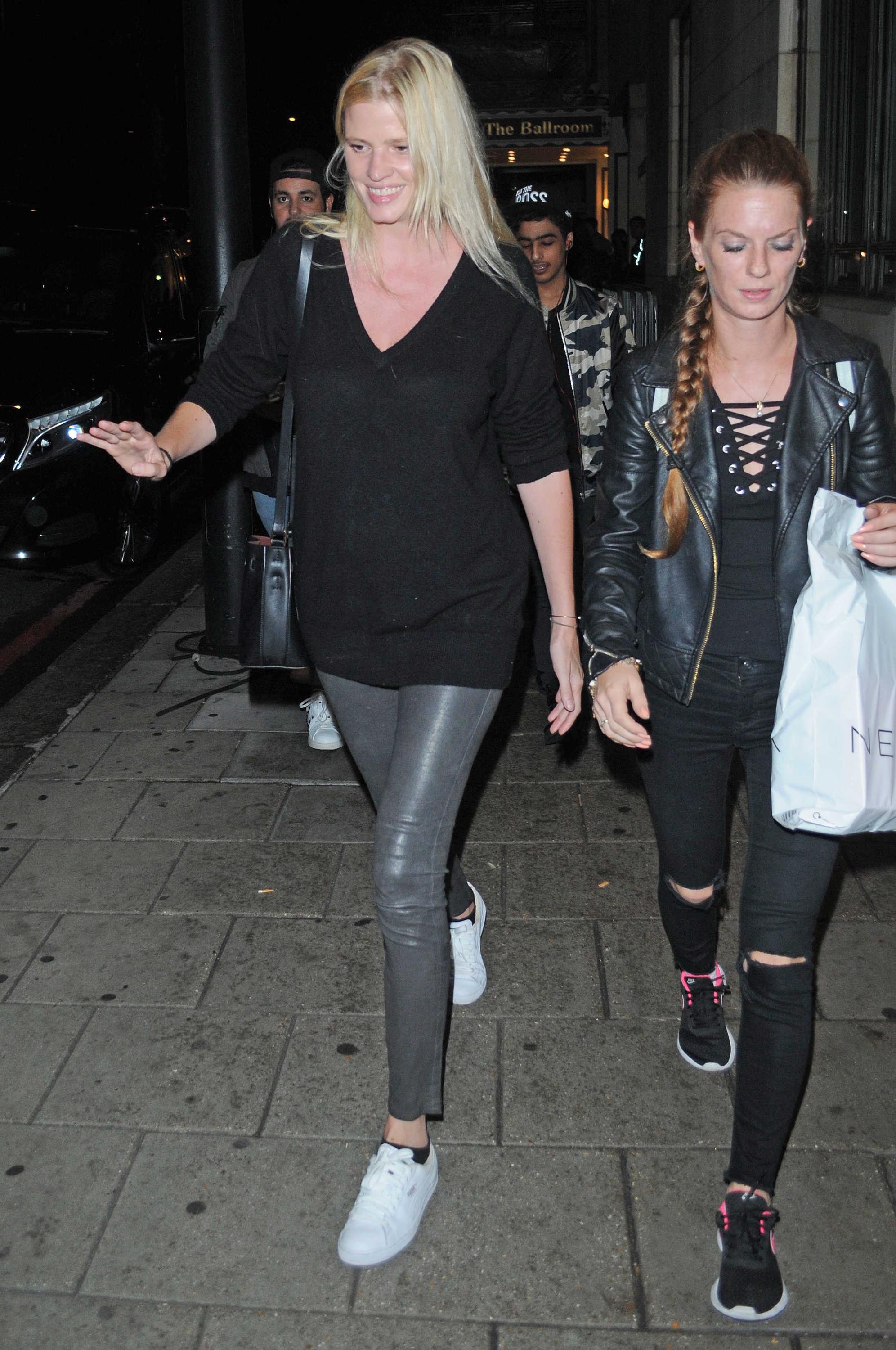 Lara Stone night out with friends