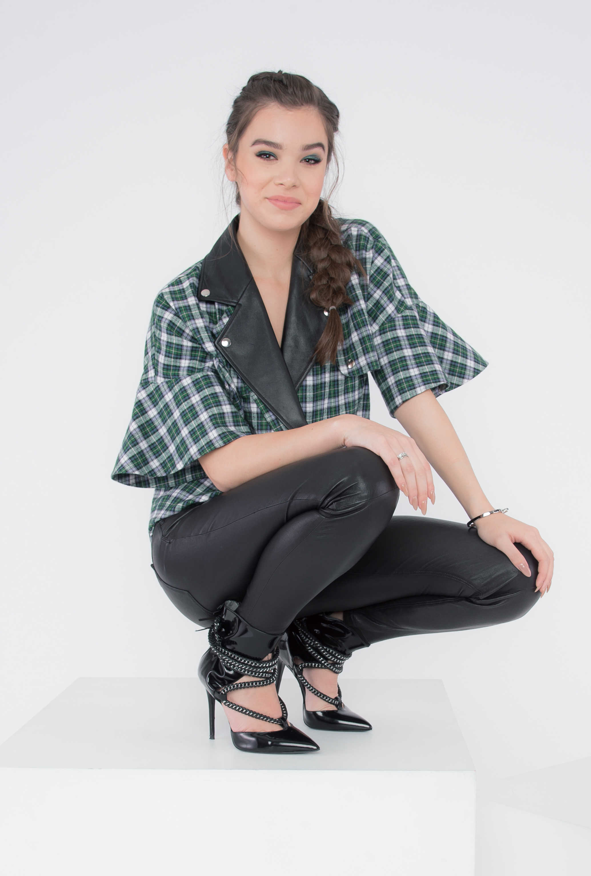 Hailee Steinfeld photoshoot for The Edge Of Seventeen