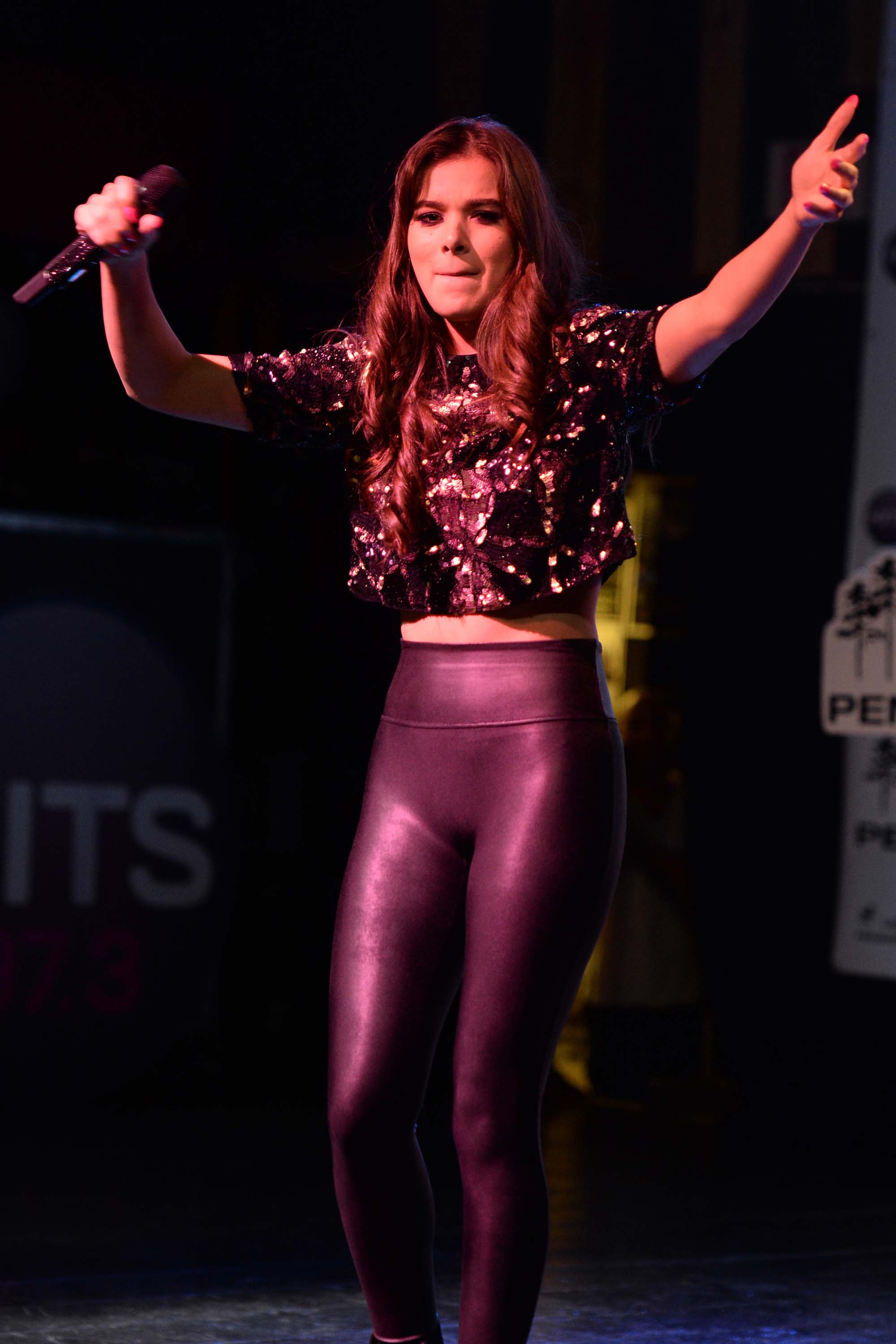 Hailee Steinfeld attends Hits 97.3 Sessions