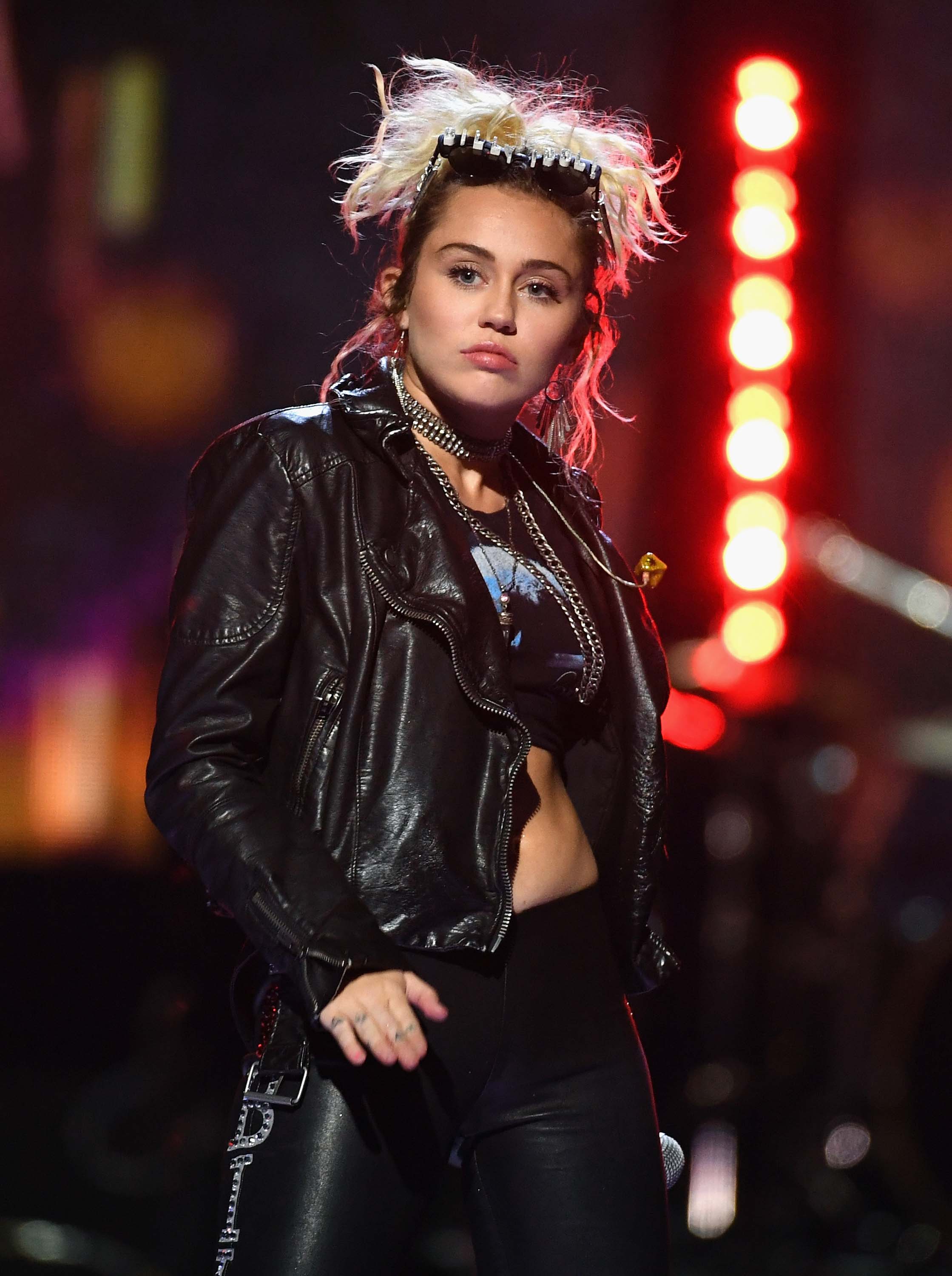 Miley Cyrus duet with Billy Idol at the 2016 iHeartRadio Music Festival