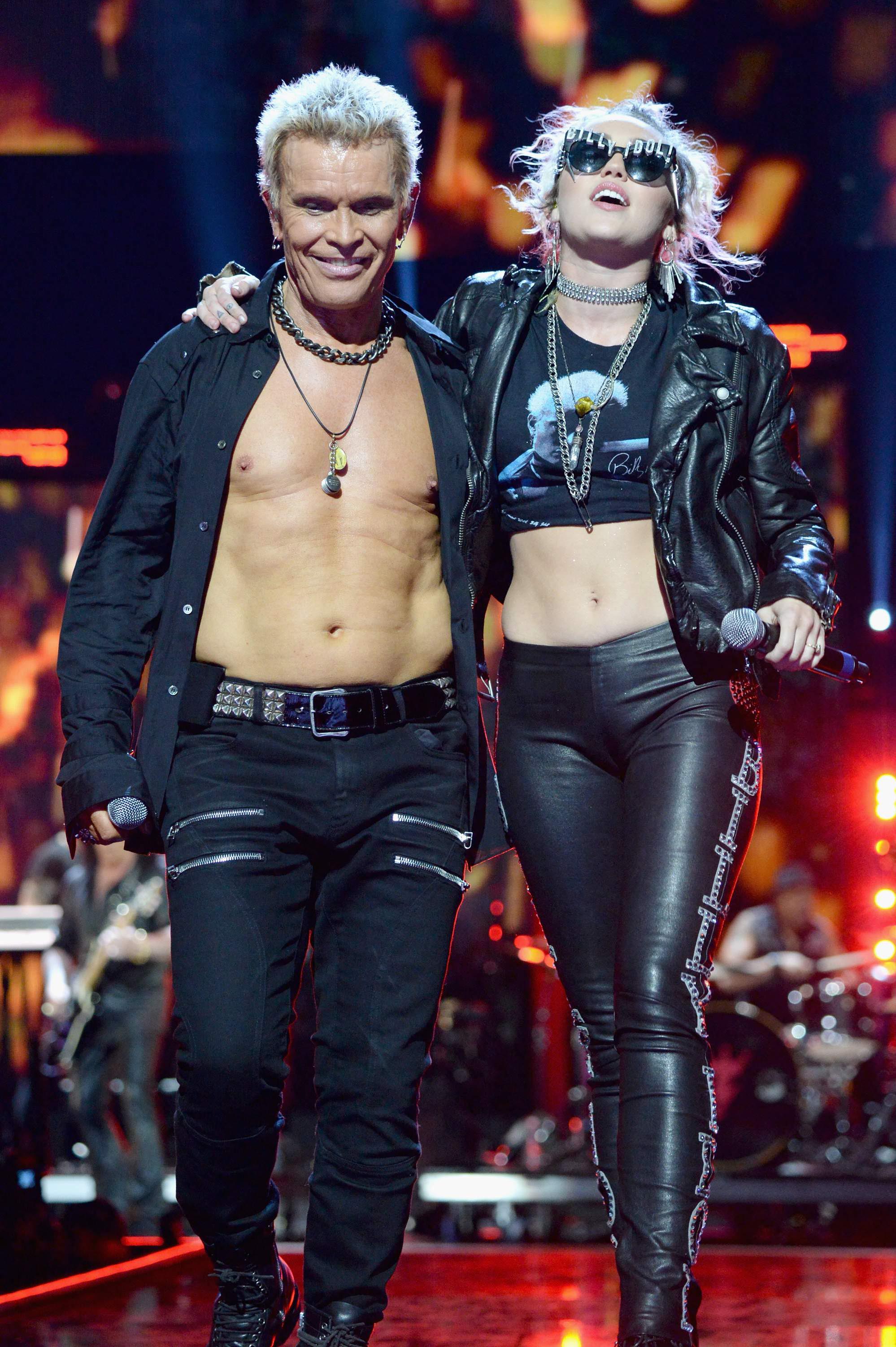 Miley Cyrus duet with Billy Idol at the 2016 iHeartRadio Music Festival