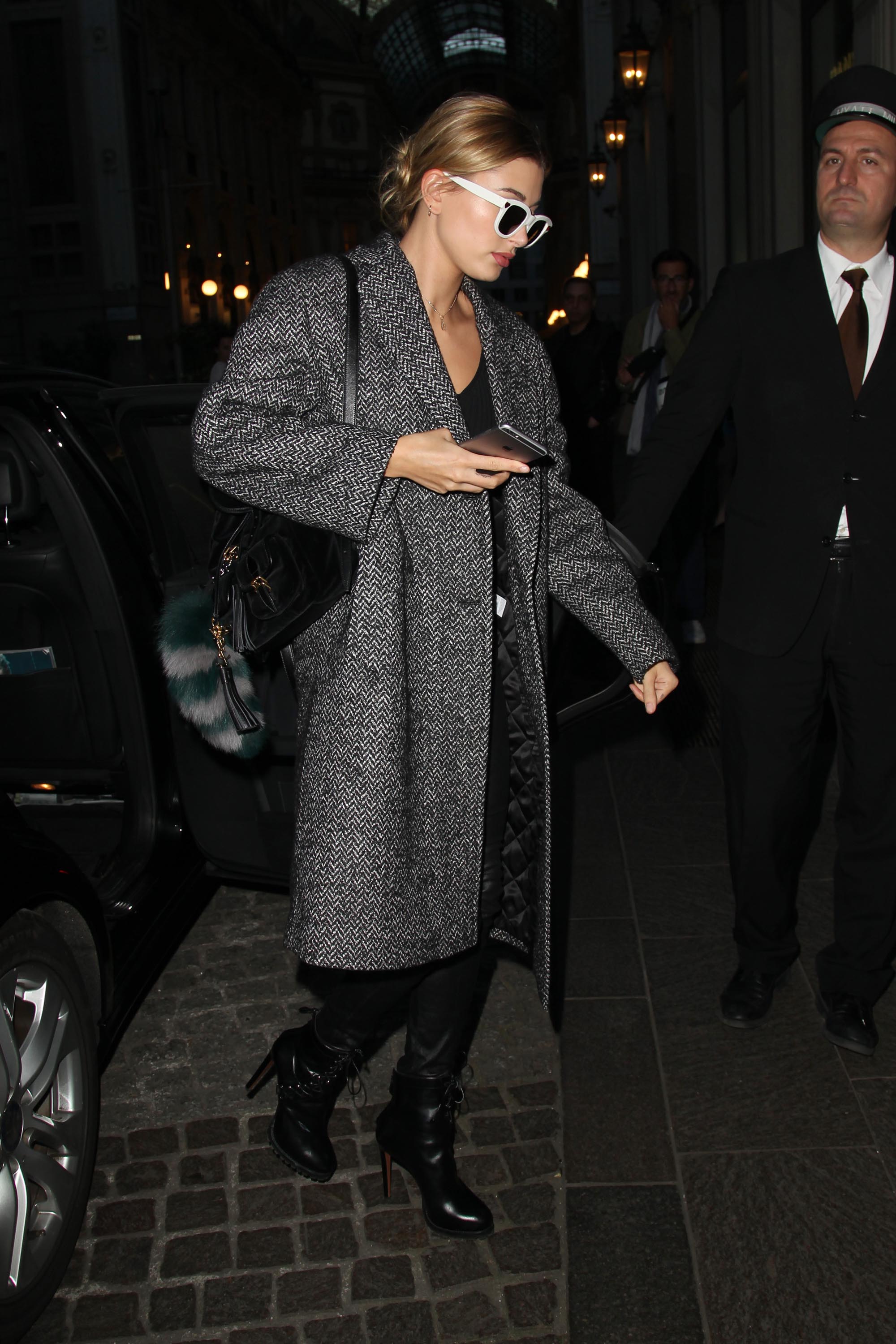 Hailey Baldwin out and about in Milan