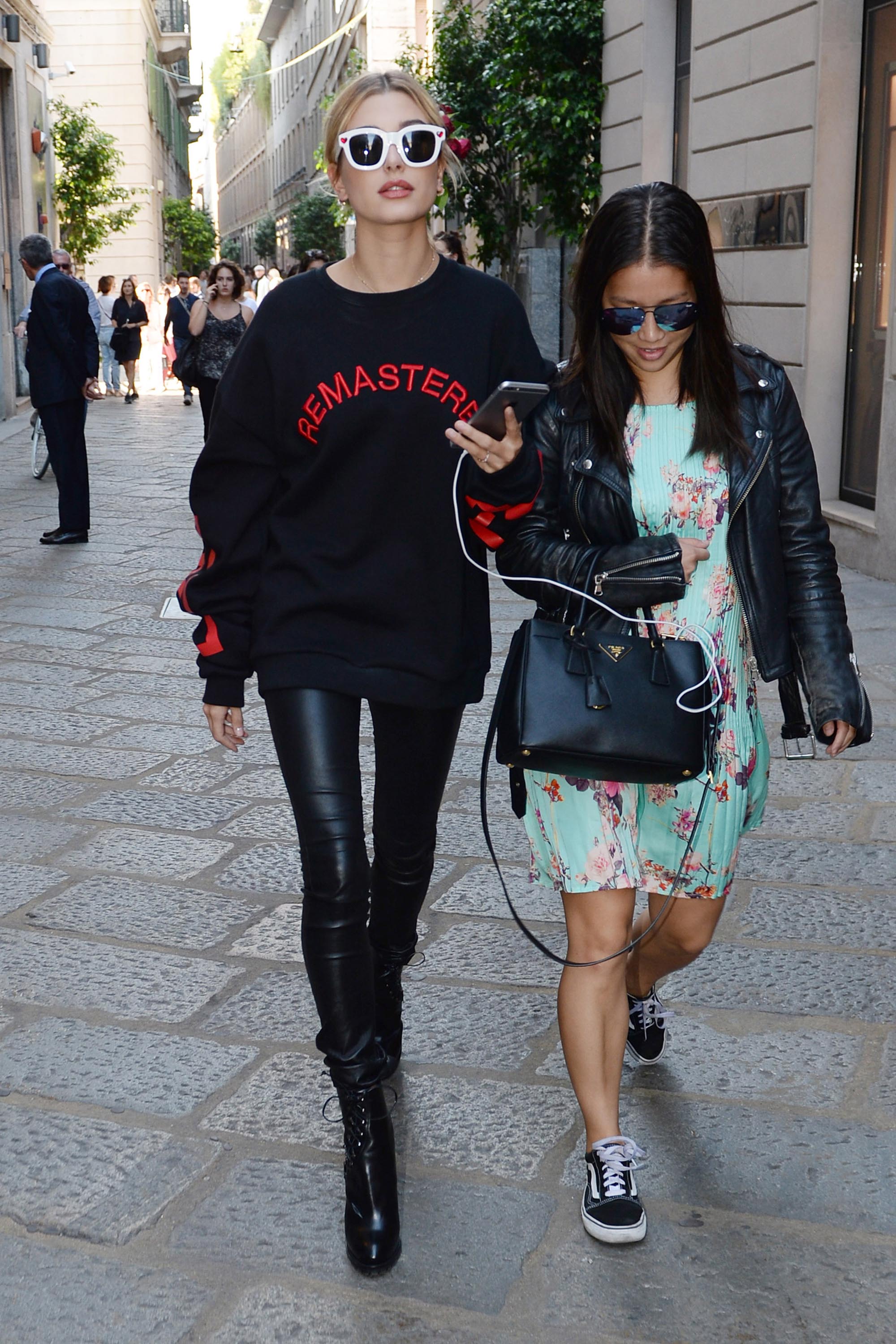 Hailey Baldwin arriving at a Fashion Show in Milan