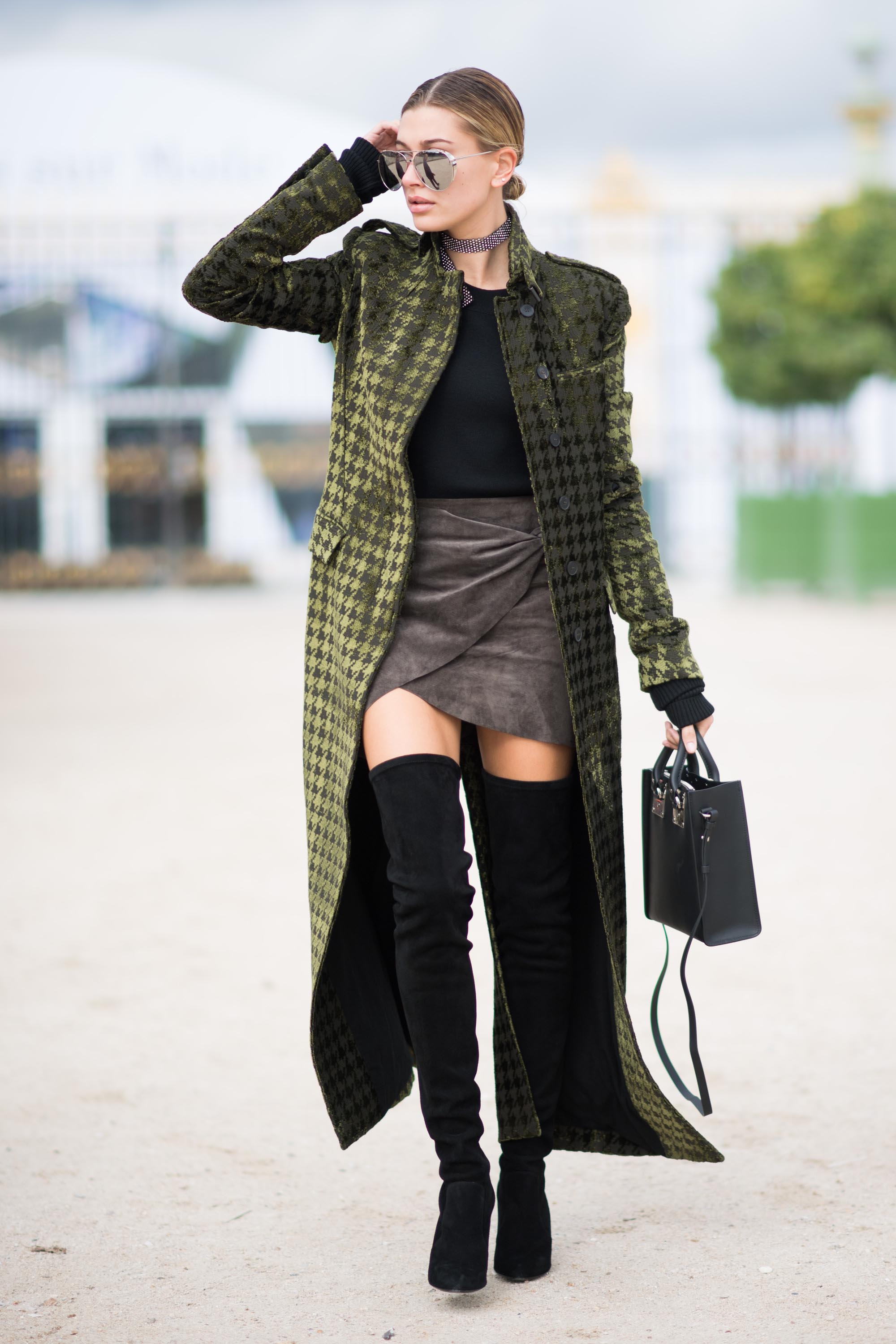 Hailey Baldwin Street Style at Paris Fashion Week
